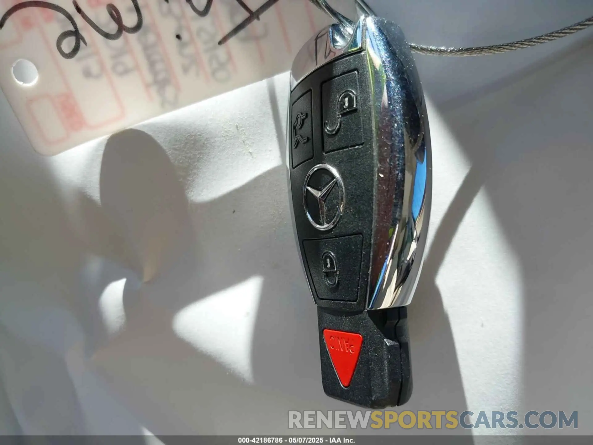 11 Photograph of a damaged car 4JGDF6EE3KB187387 MERCEDES-BENZ GLS 450 2019