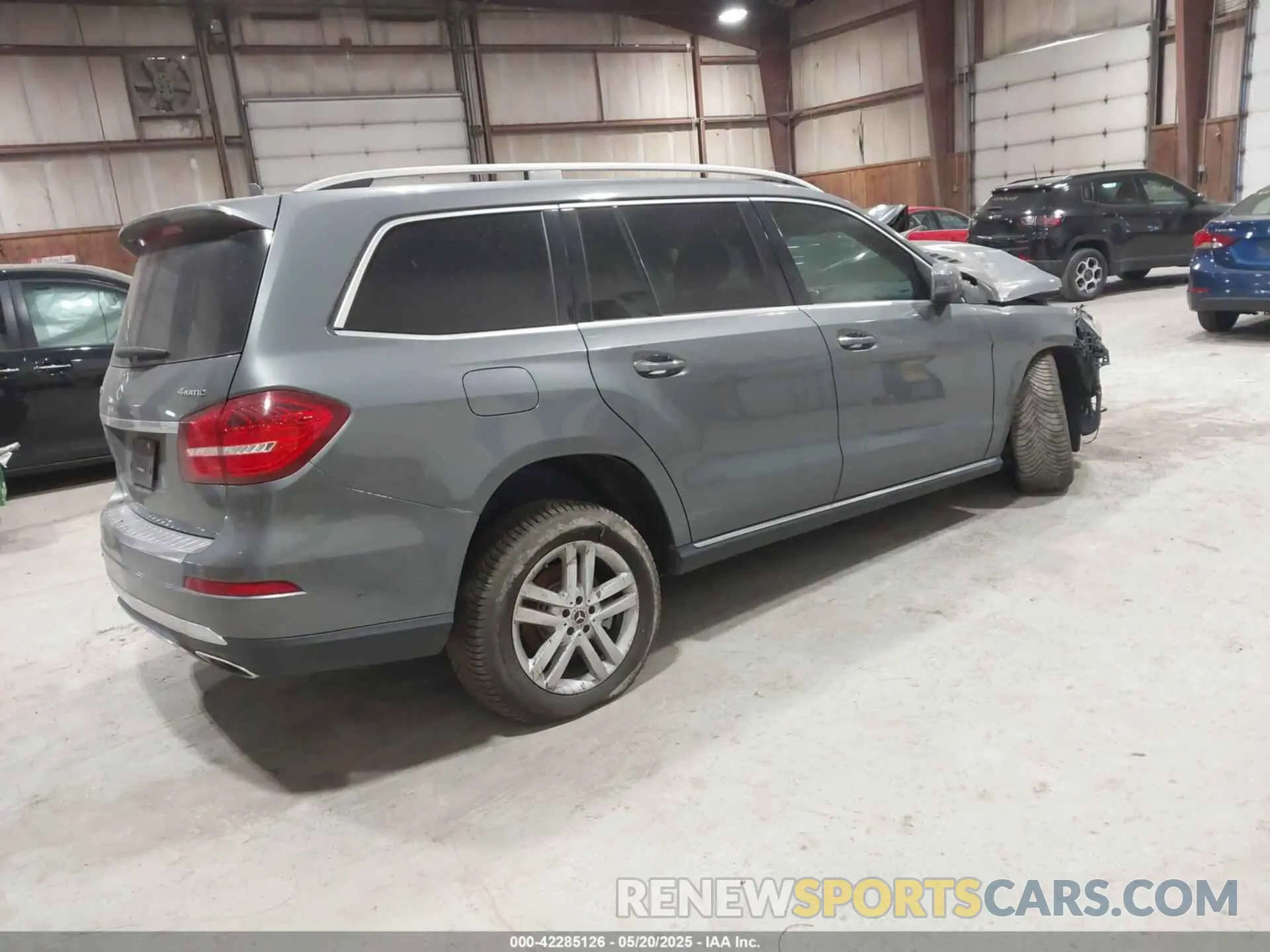 4 Photograph of a damaged car 4JGDF6EE4KB228206 MERCEDES-BENZ GLS 450 2019