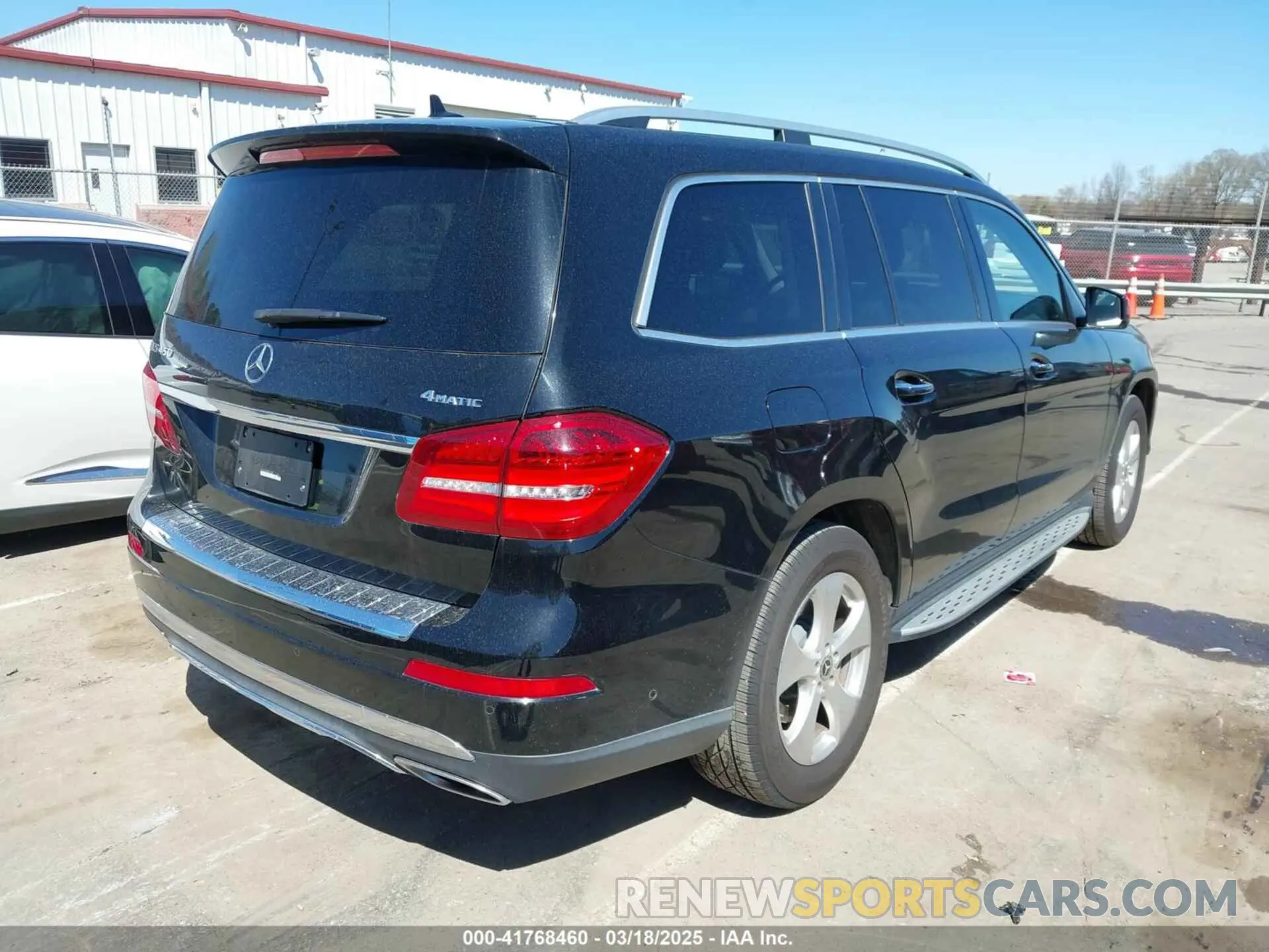 4 Photograph of a damaged car 4JGDF6EE5KB215061 MERCEDES-BENZ GLS 450 2019