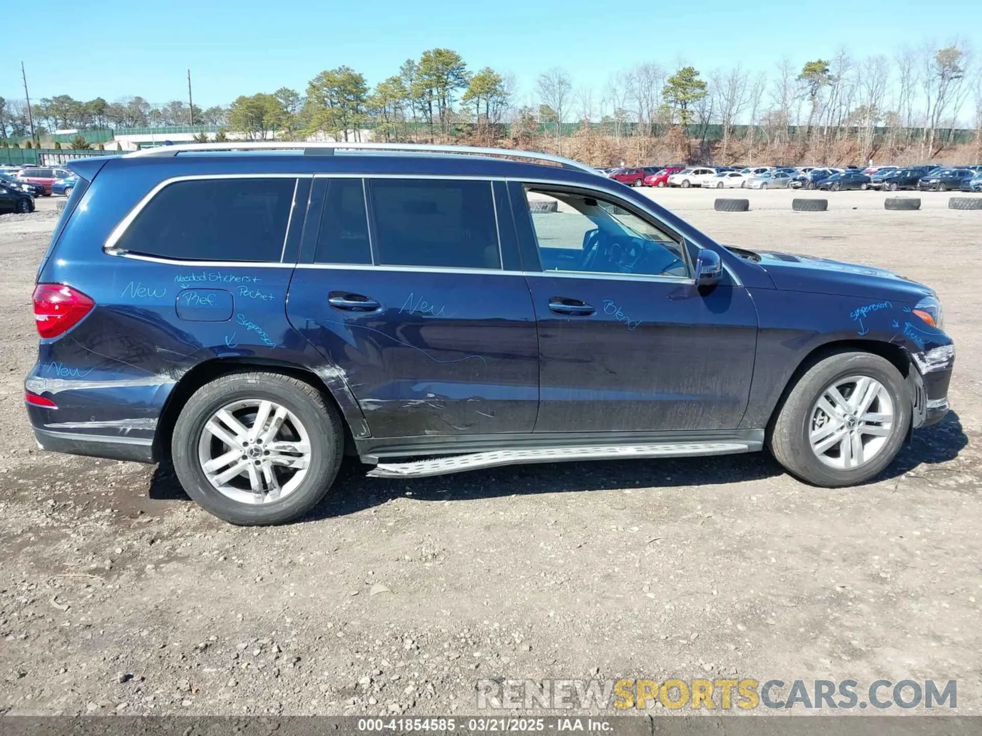 13 Photograph of a damaged car 4JGDF6EE5KB233575 MERCEDES-BENZ GLS 450 2019