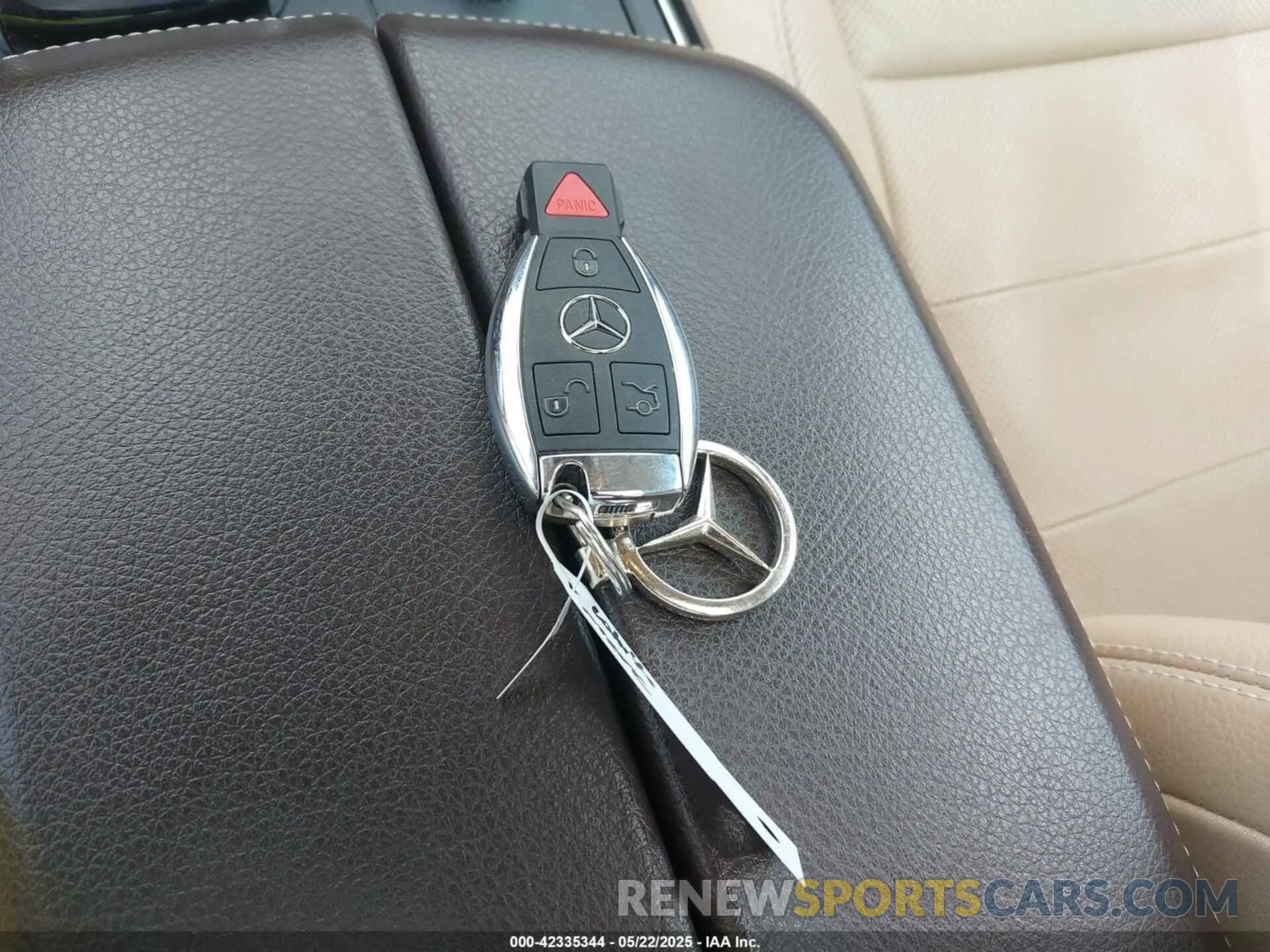 11 Photograph of a damaged car 4JGDF6EE6KB219197 MERCEDES-BENZ GLS 450 2019