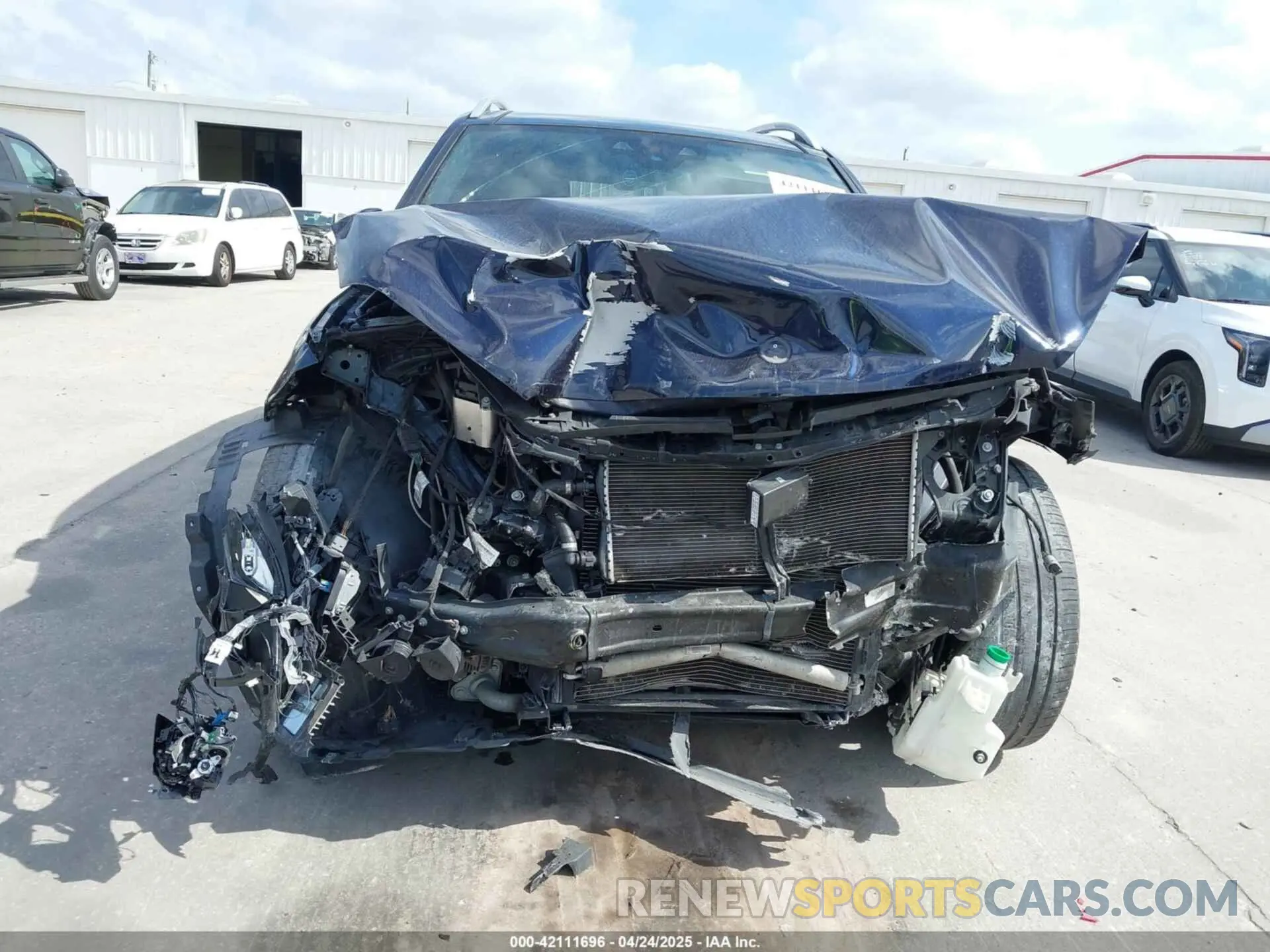 13 Photograph of a damaged car 4JGDF6EE7KB183097 MERCEDES-BENZ GLS 450 2019