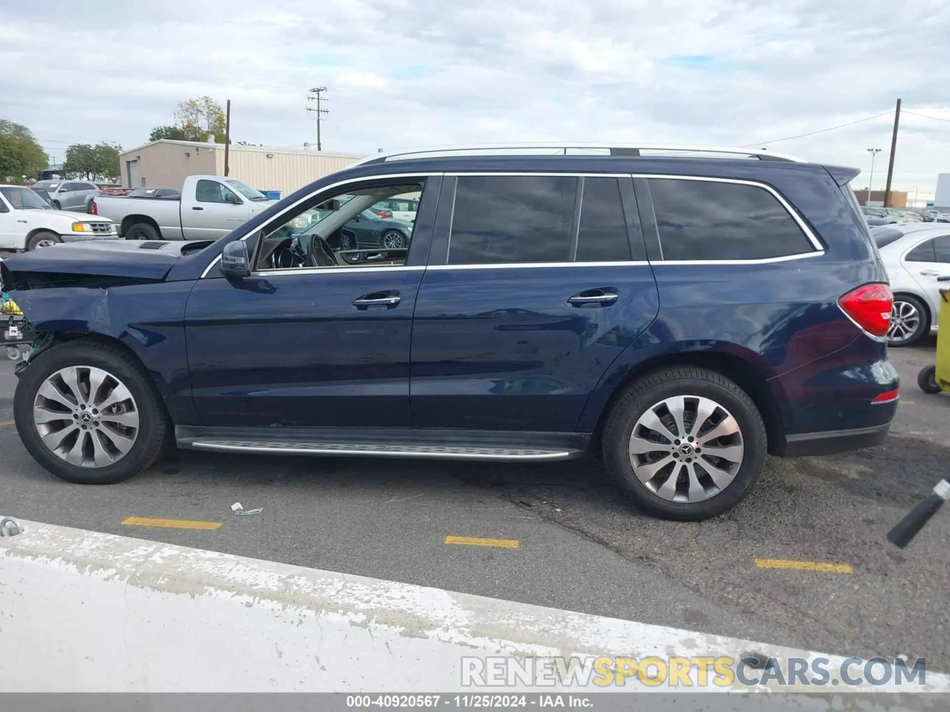 14 Photograph of a damaged car 4JGDF6EE7KB234064 MERCEDES-BENZ GLS 450 2019