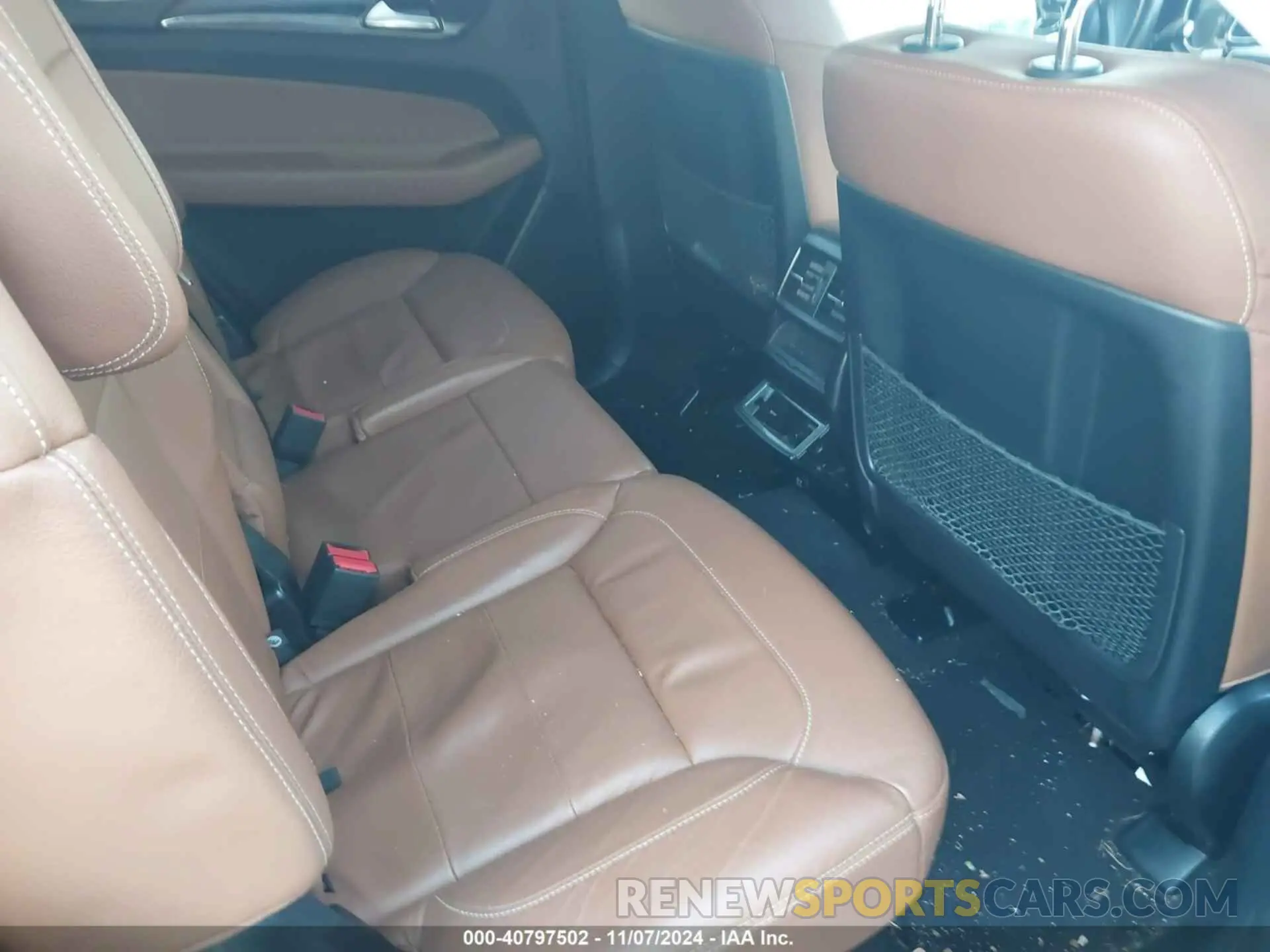 8 Photograph of a damaged car 4JGDF6EE7KB238244 MERCEDES-BENZ GLS 450 2019