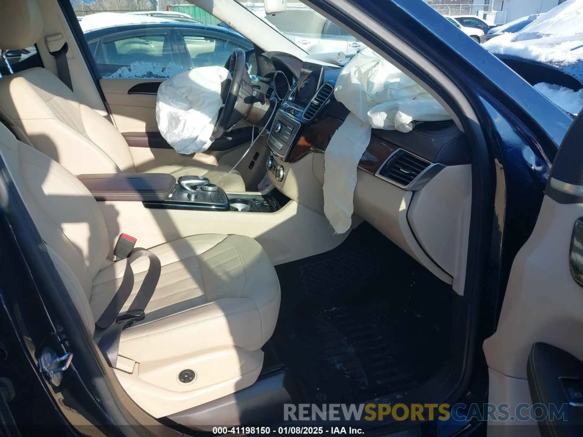 5 Photograph of a damaged car 4JGDF6EE8KB225034 MERCEDES-BENZ GLS 450 2019