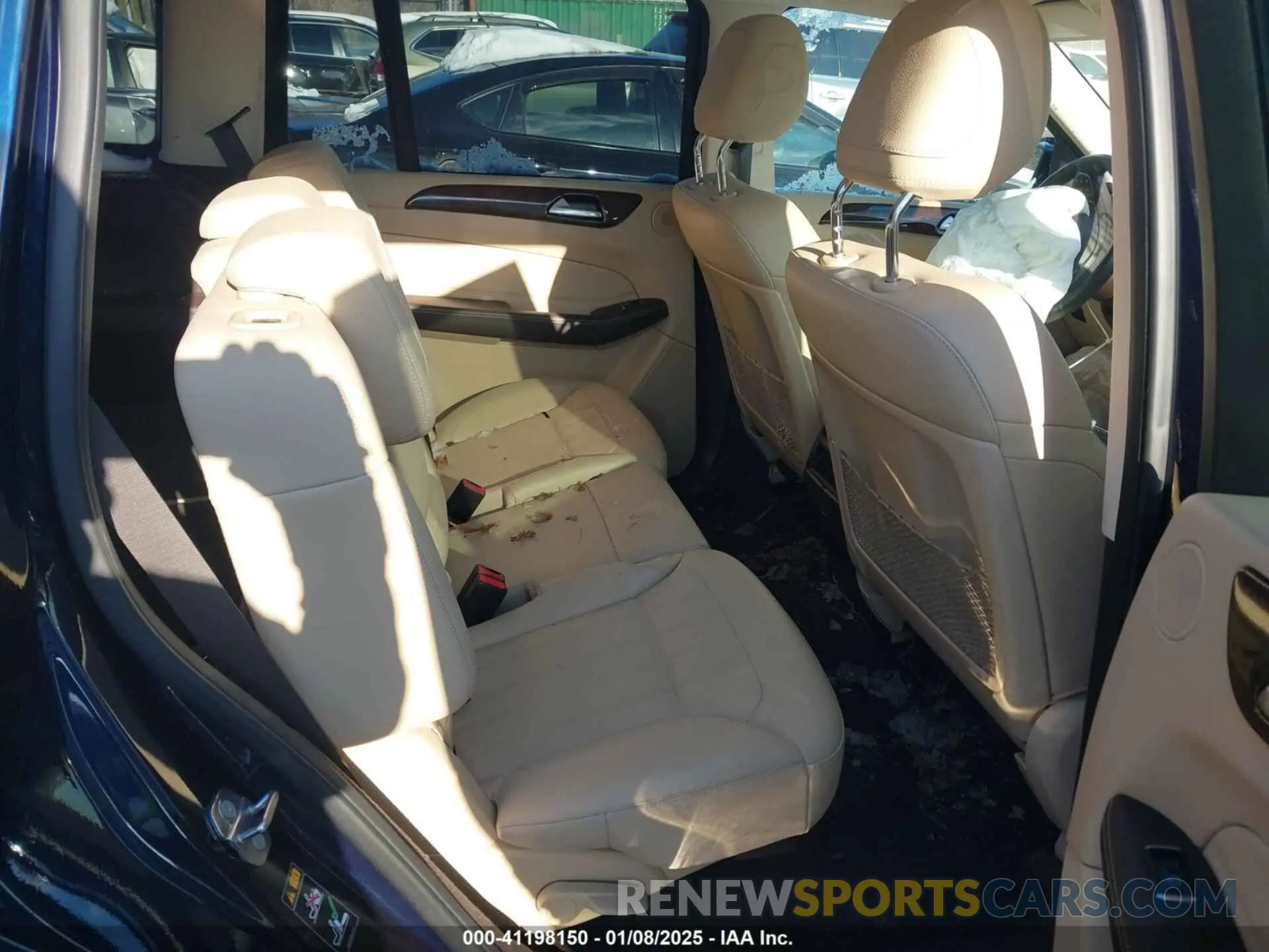 8 Photograph of a damaged car 4JGDF6EE8KB225034 MERCEDES-BENZ GLS 450 2019