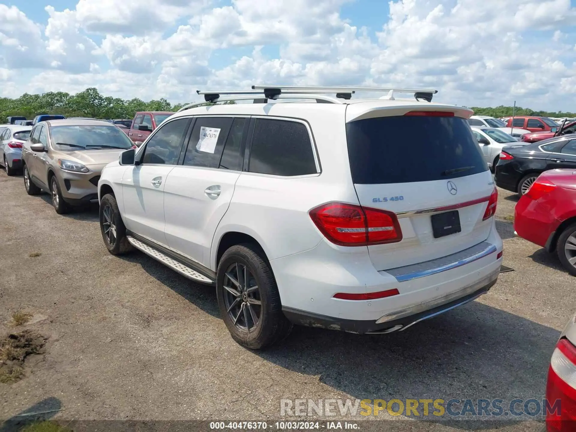 3 Photograph of a damaged car 4JGDF6EEXKB233779 MERCEDES-BENZ GLS 450 2019