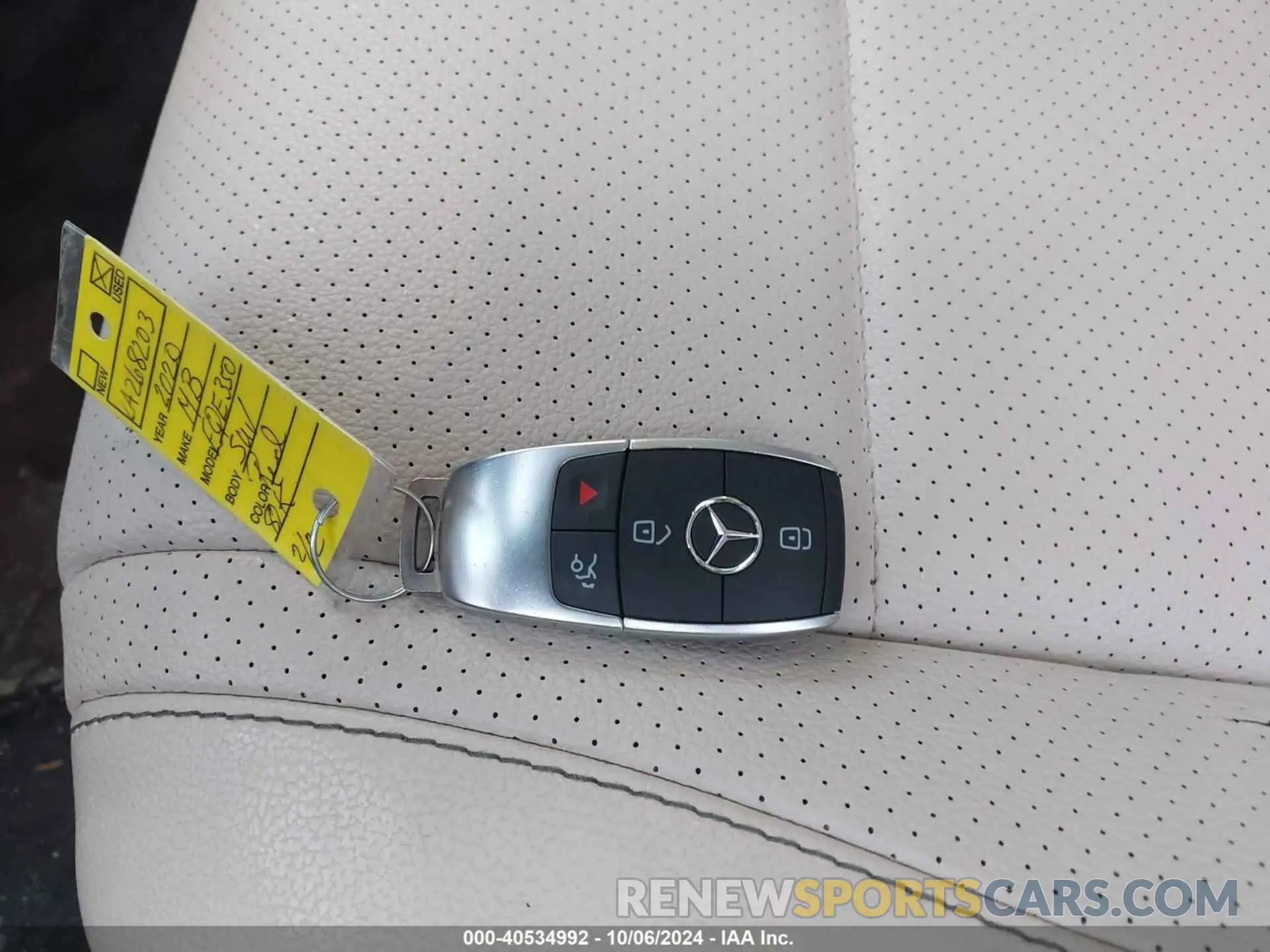 11 Photograph of a damaged car 4JGFF5KE2LA268203 MERCEDES-BENZ GLS 450 2020