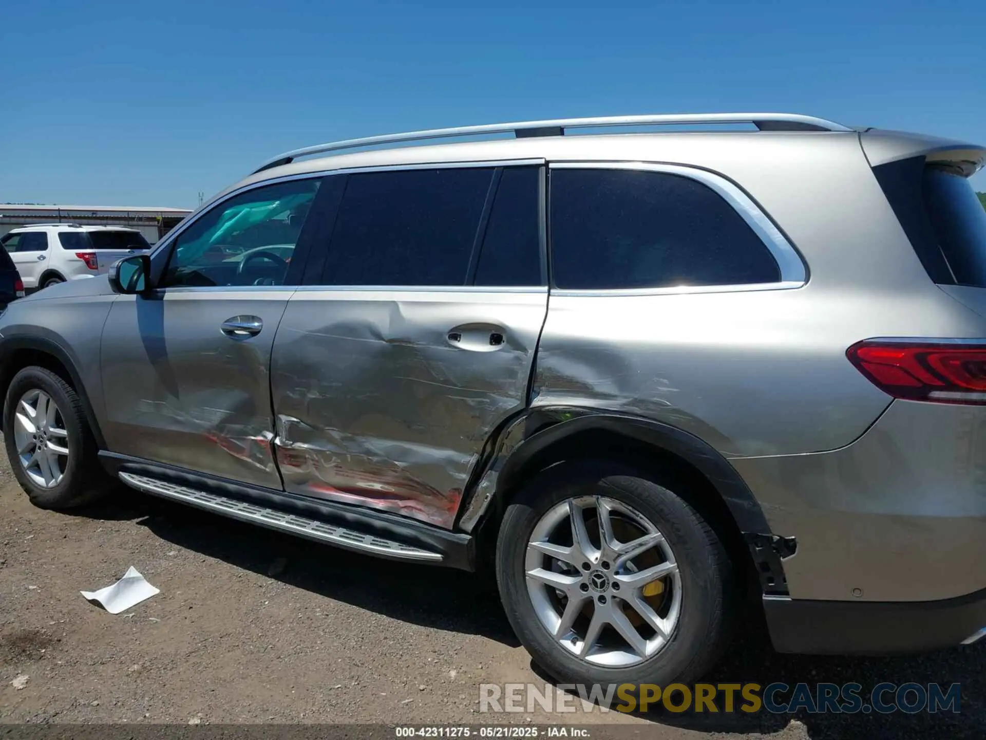 13 Photograph of a damaged car 4JGFF5KE3LA140598 MERCEDES-BENZ GLS 450 2020