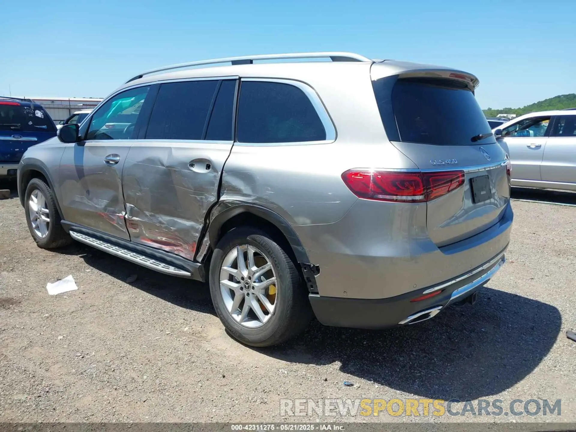 3 Photograph of a damaged car 4JGFF5KE3LA140598 MERCEDES-BENZ GLS 450 2020
