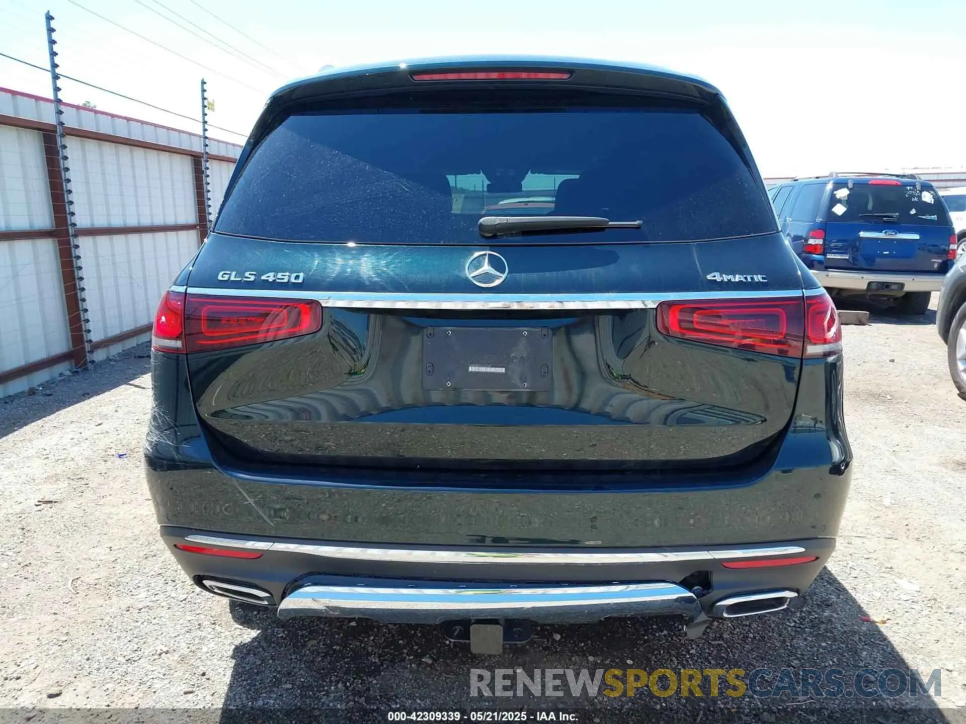16 Photograph of a damaged car 4JGFF5KE3LA272194 MERCEDES-BENZ GLS 450 2020