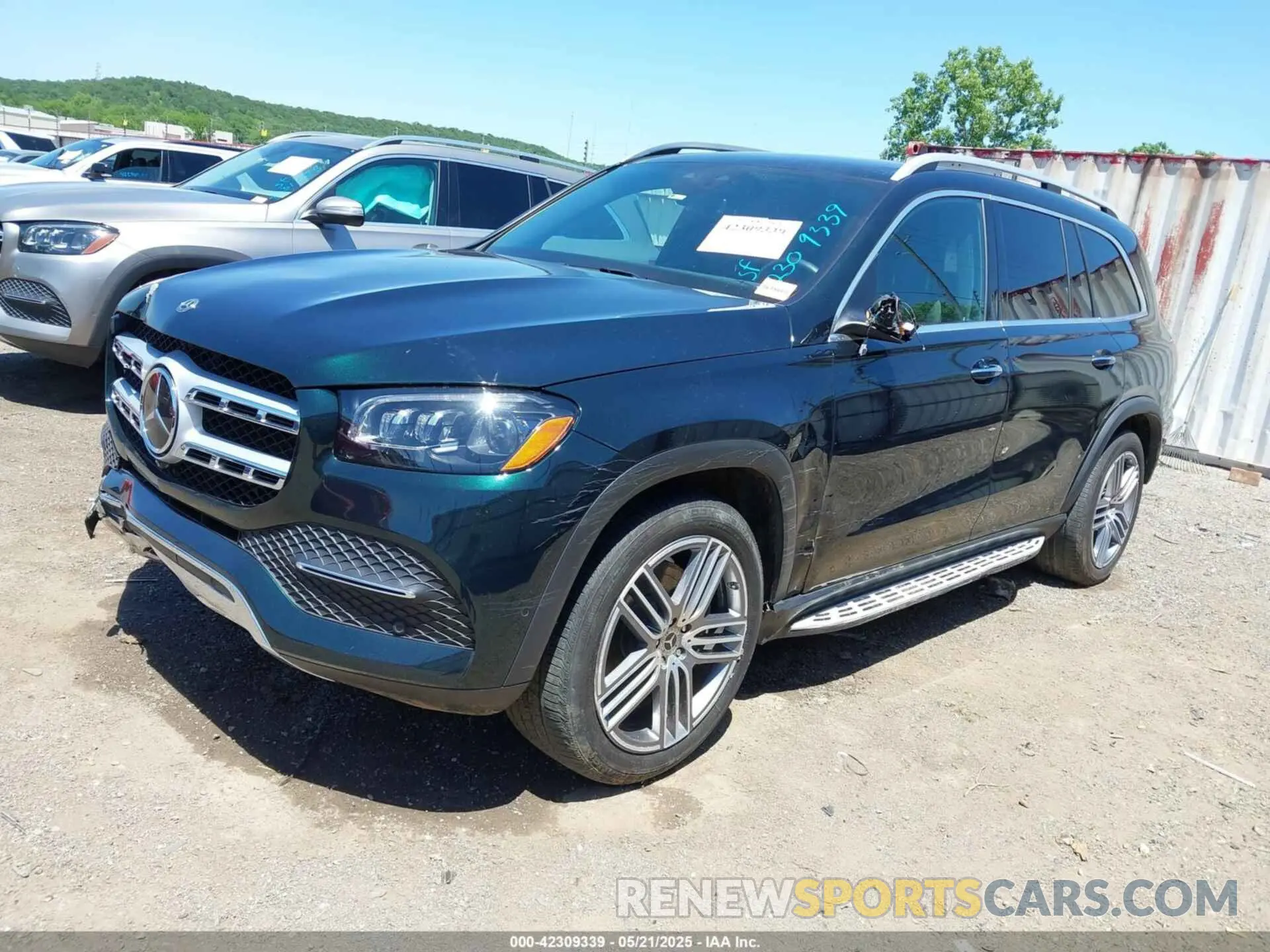 2 Photograph of a damaged car 4JGFF5KE3LA272194 MERCEDES-BENZ GLS 450 2020