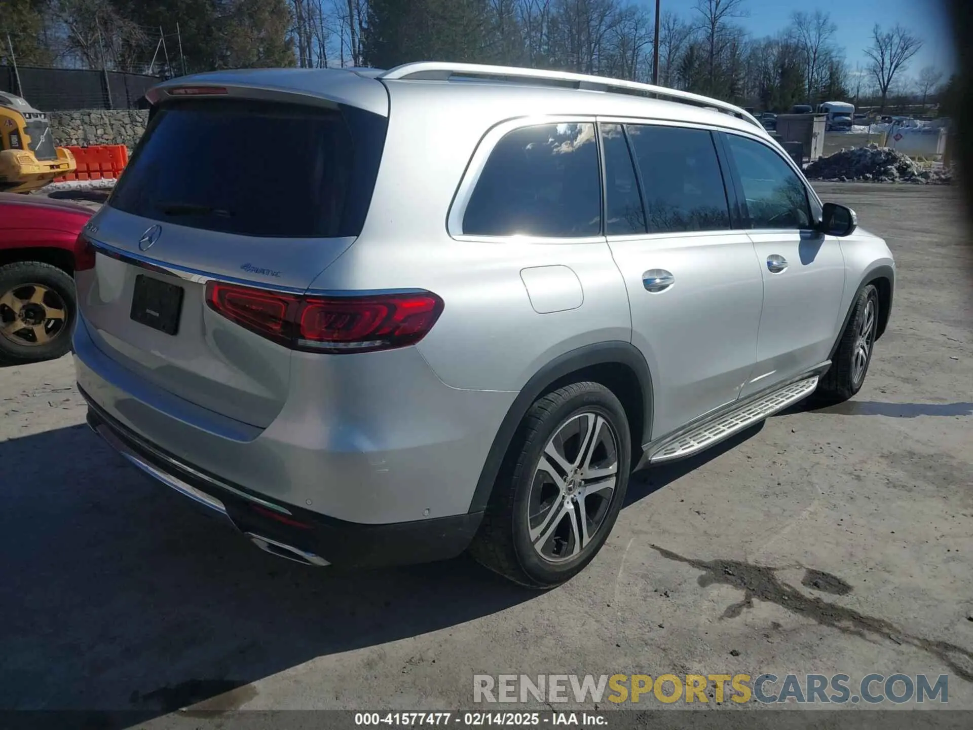 4 Photograph of a damaged car 4JGFF5KE7LA187357 MERCEDES-BENZ GLS 450 2020