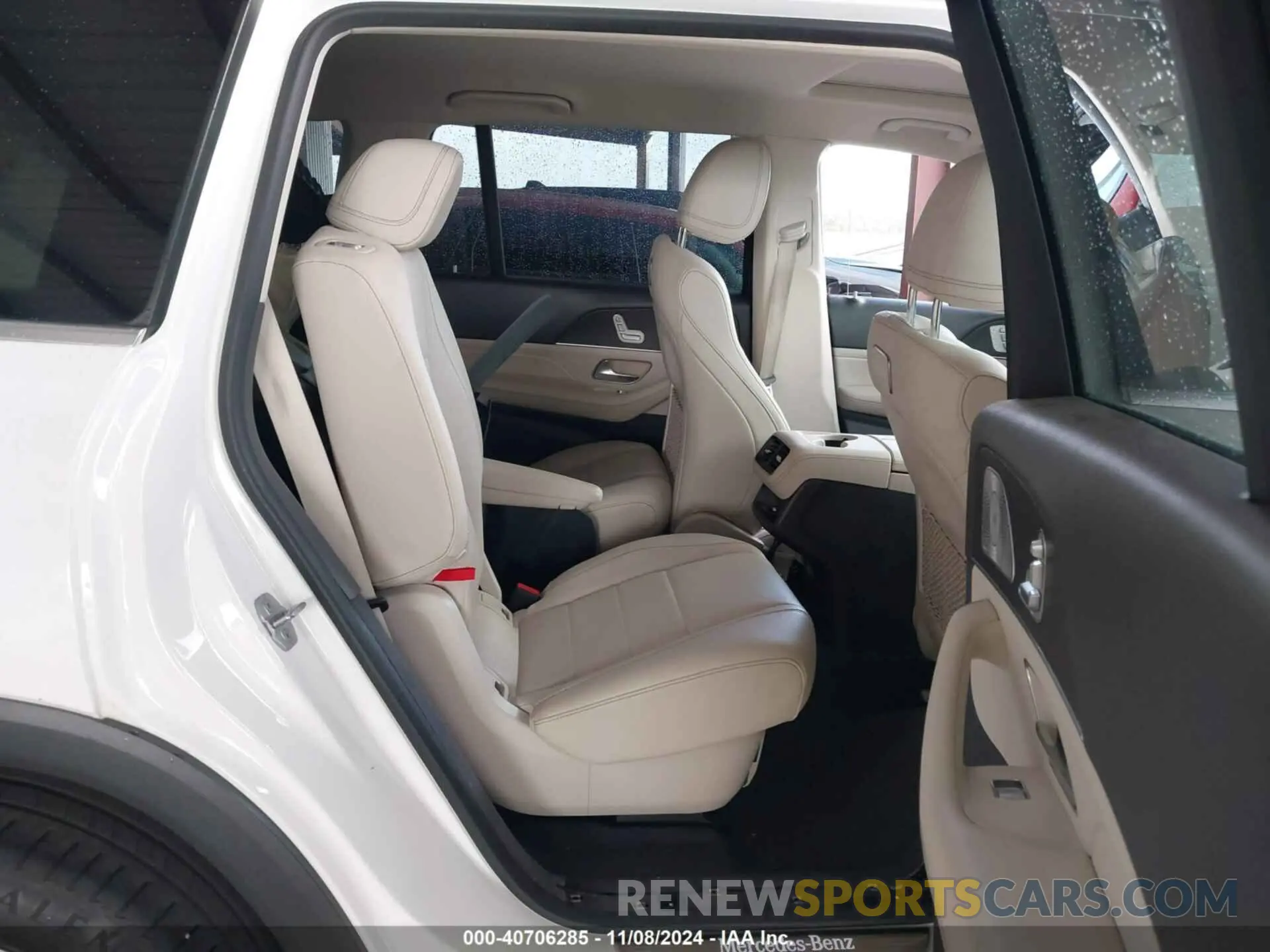 8 Photograph of a damaged car 4JGFF5KE9LA151542 MERCEDES-BENZ GLS 450 2020