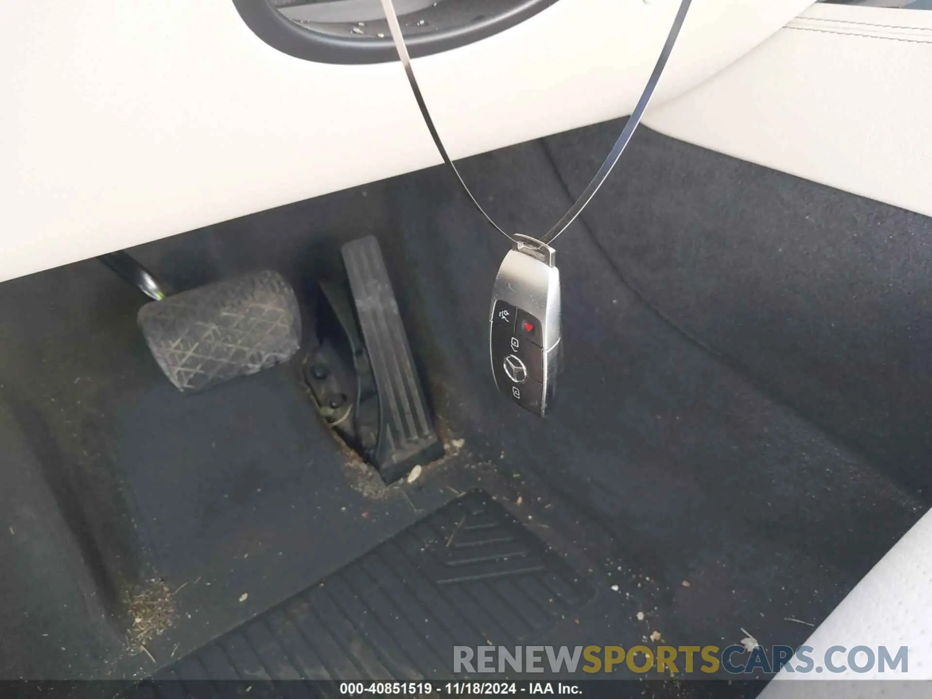 11 Photograph of a damaged car 4JGFF5KEXLA106545 MERCEDES-BENZ GLS 450 2020