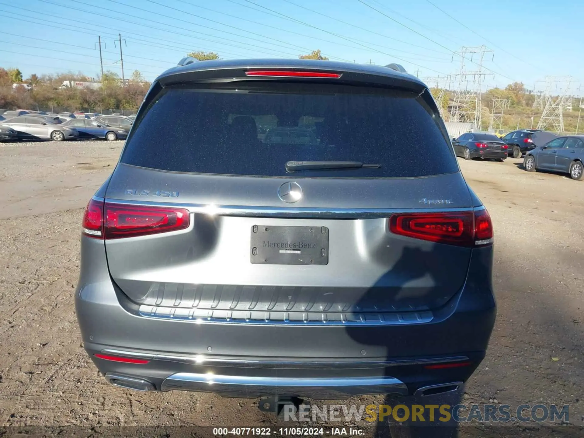 17 Photograph of a damaged car 4JGFF5KEXLA218195 MERCEDES-BENZ GLS 450 2020