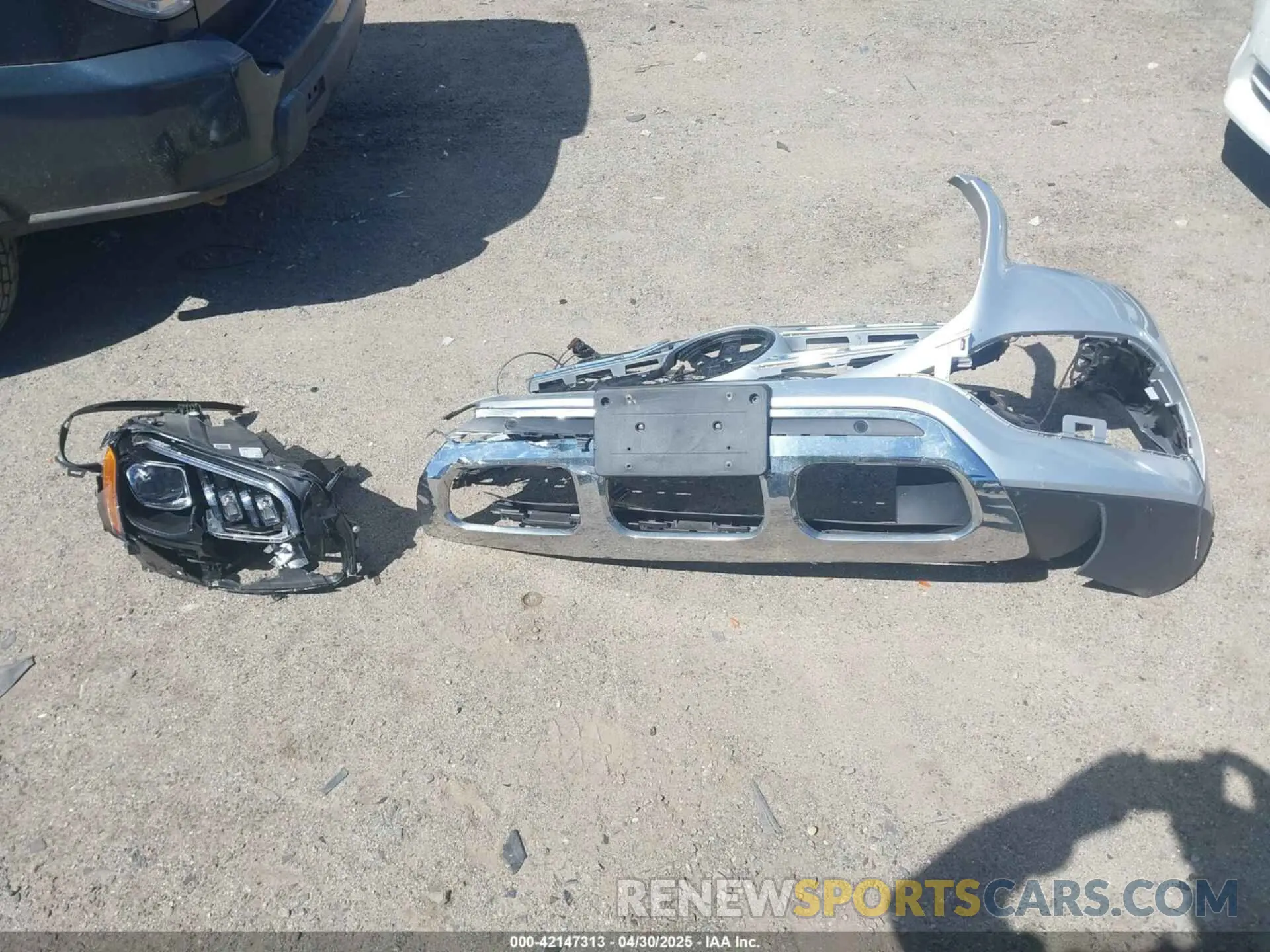 11 Photograph of a damaged car 4JGFF5KE9MA439143 MERCEDES-BENZ GLS 450 2021