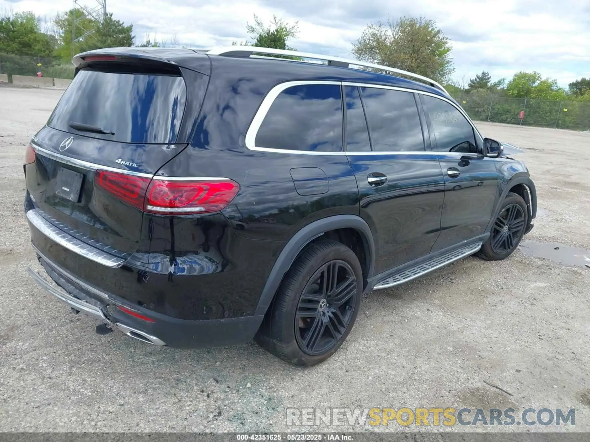 4 Photograph of a damaged car 4JGFF5KEXMA354814 MERCEDES-BENZ GLS 450 2021