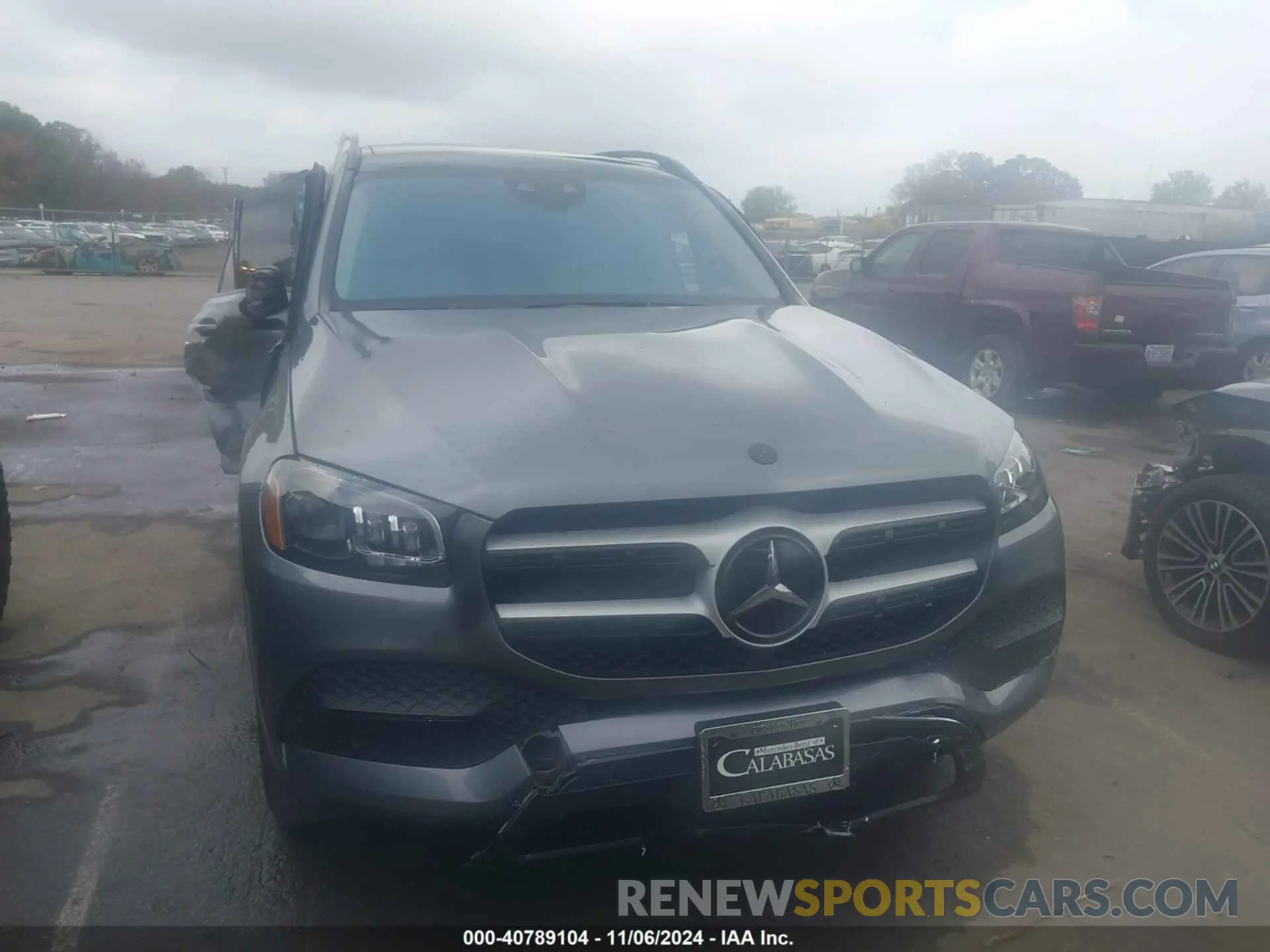 12 Photograph of a damaged car 4JGFF5KE0NA599445 MERCEDES-BENZ GLS 450 2022