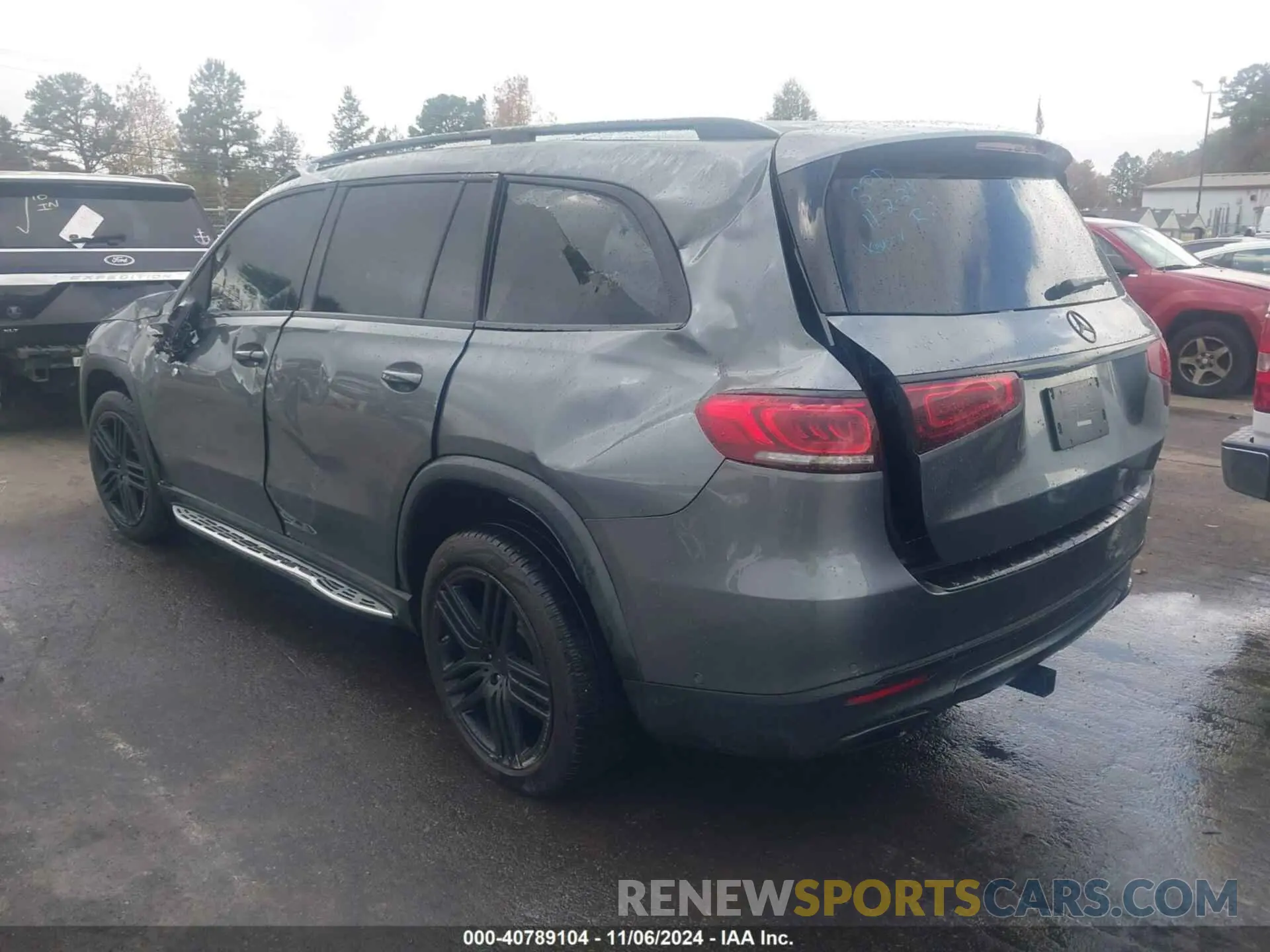 3 Photograph of a damaged car 4JGFF5KE0NA599445 MERCEDES-BENZ GLS 450 2022