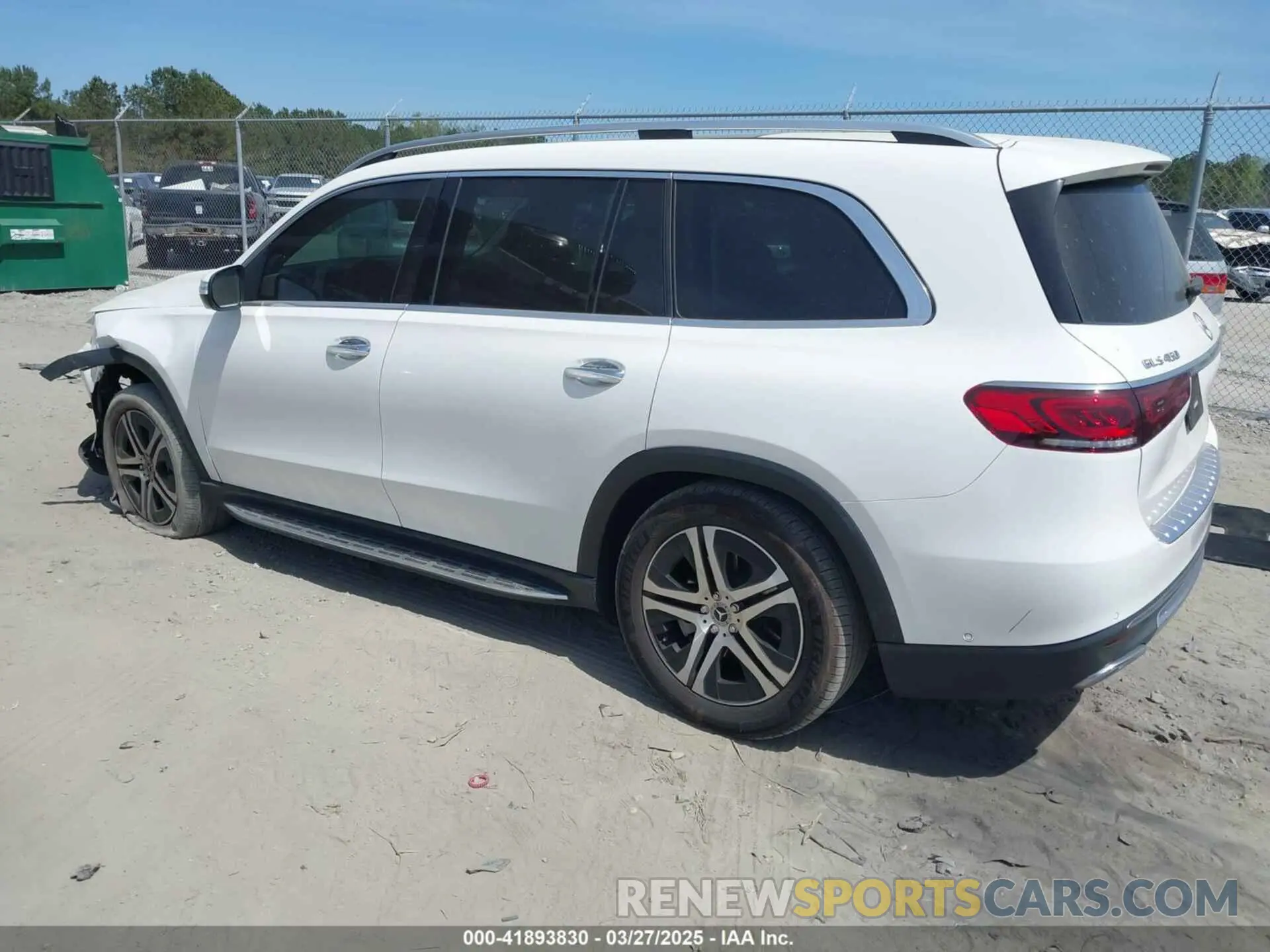 3 Photograph of a damaged car 4JGFF5KE6NA716736 MERCEDES-BENZ GLS 450 2022