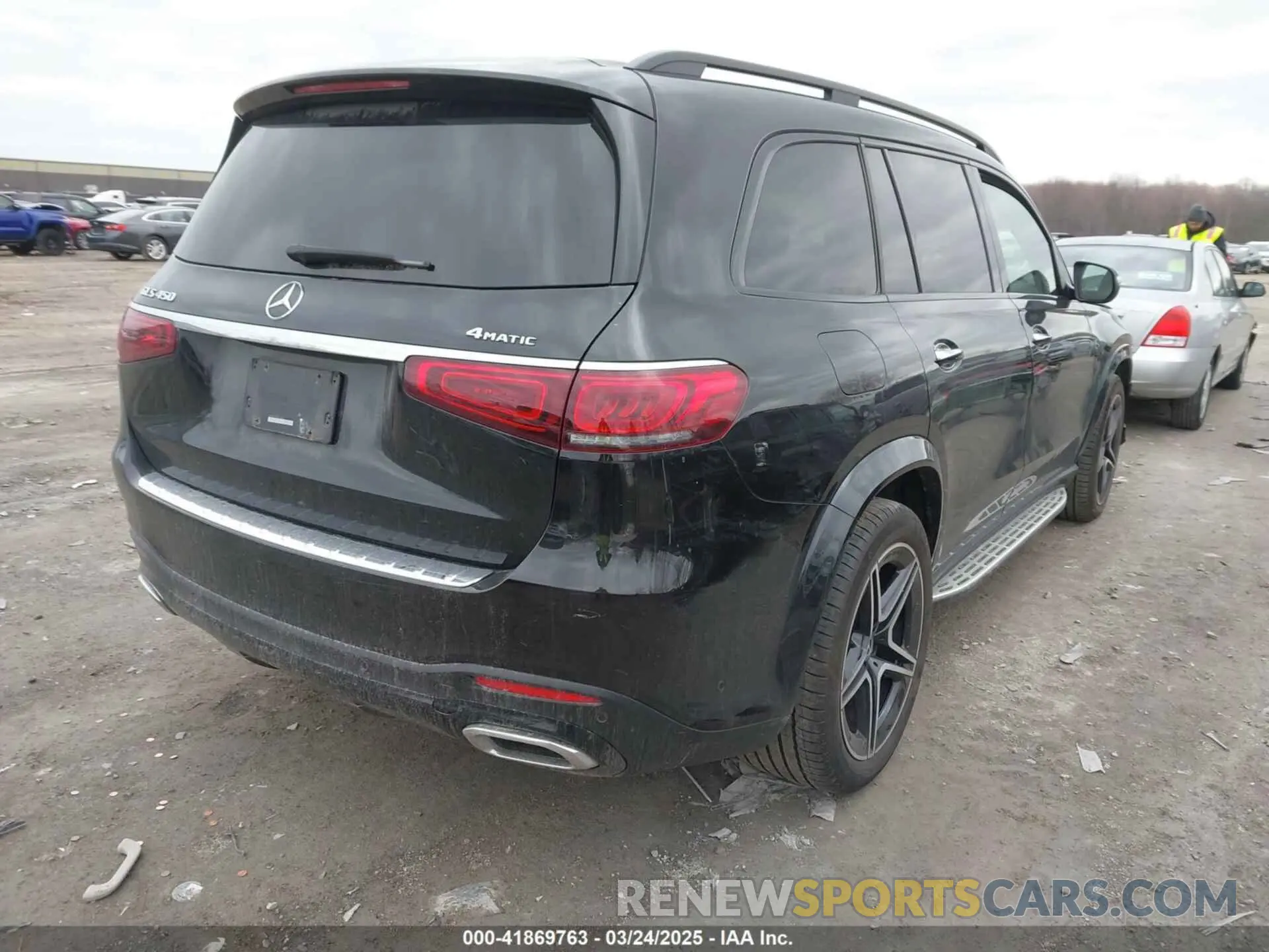 4 Photograph of a damaged car 4JGFF5KE7NA713361 MERCEDES-BENZ GLS 450 2022
