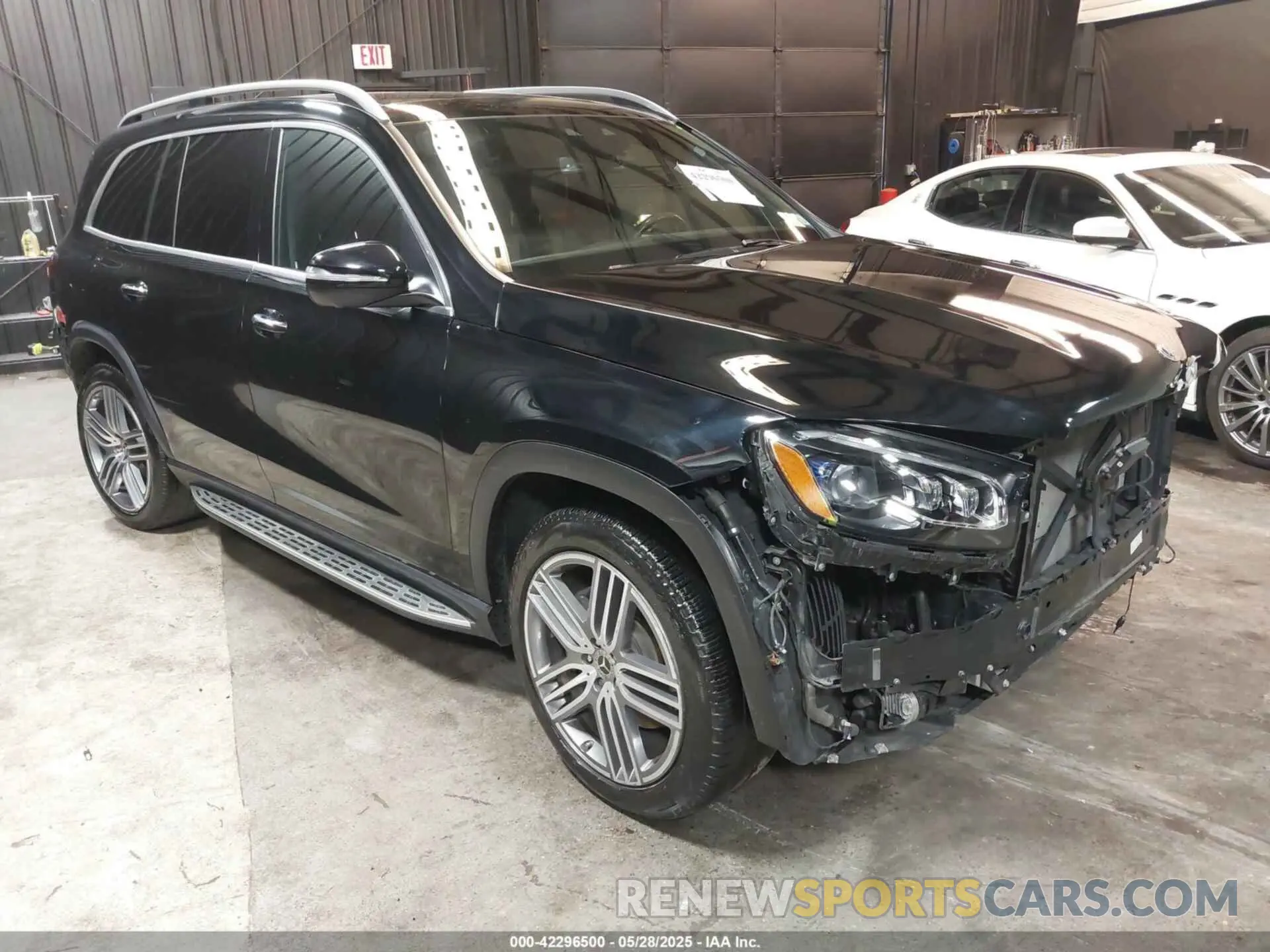 1 Photograph of a damaged car 4JGFF5KE8NA733344 MERCEDES-BENZ GLS 450 2022