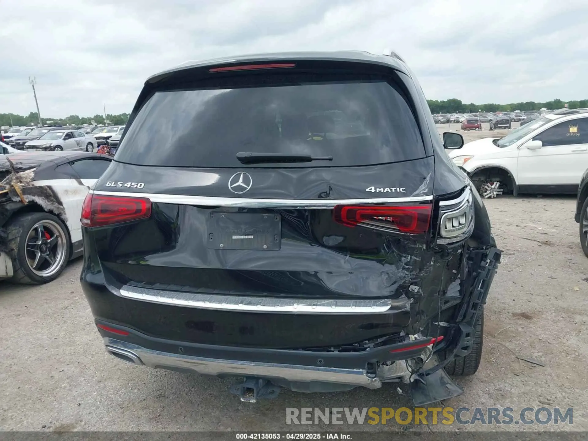 16 Photograph of a damaged car 4JGFF5KE6PA879602 MERCEDES-BENZ GLS 450 2023