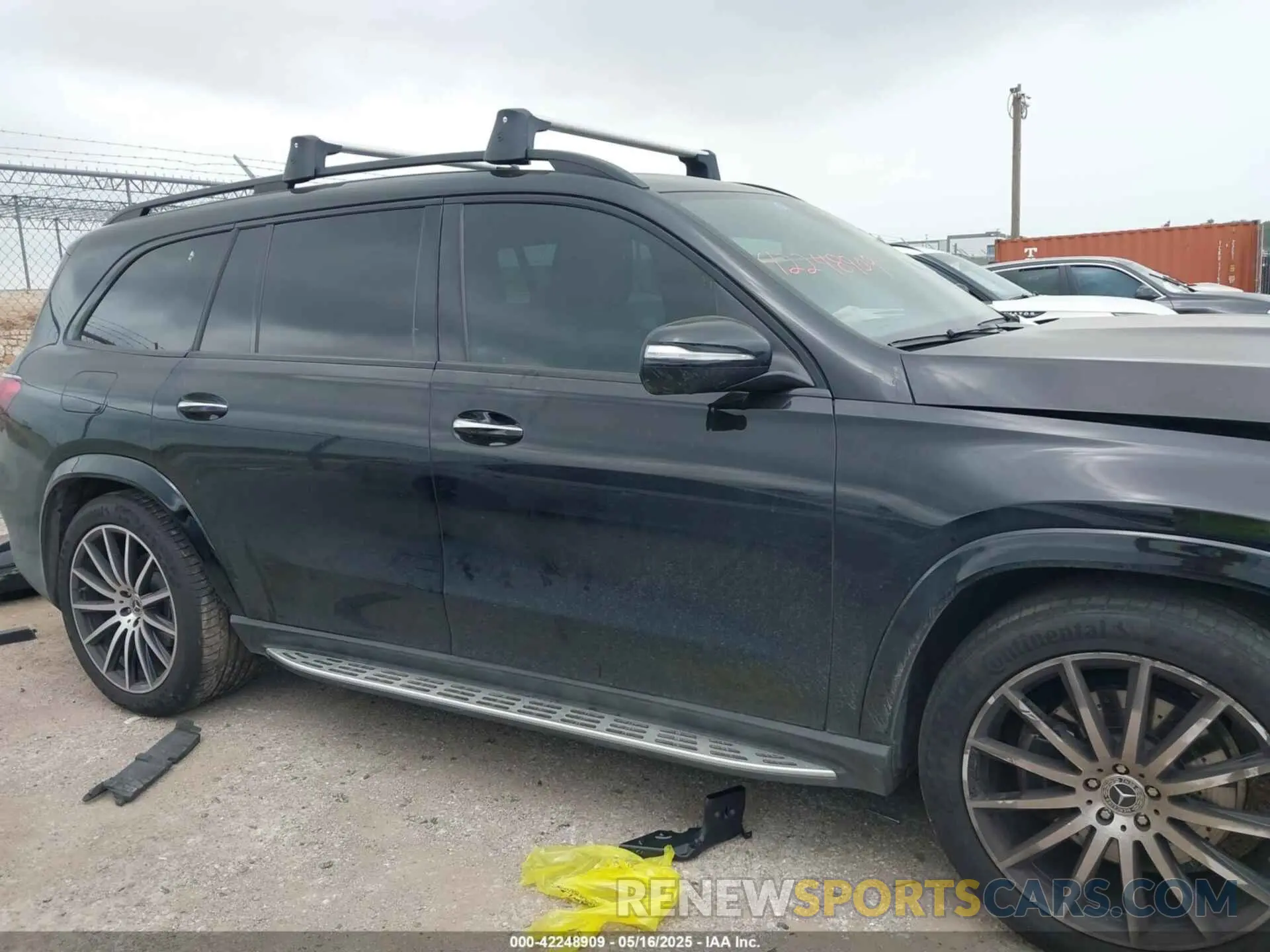 13 Photograph of a damaged car 4JGFF5KE6PA936445 MERCEDES-BENZ GLS 450 2023