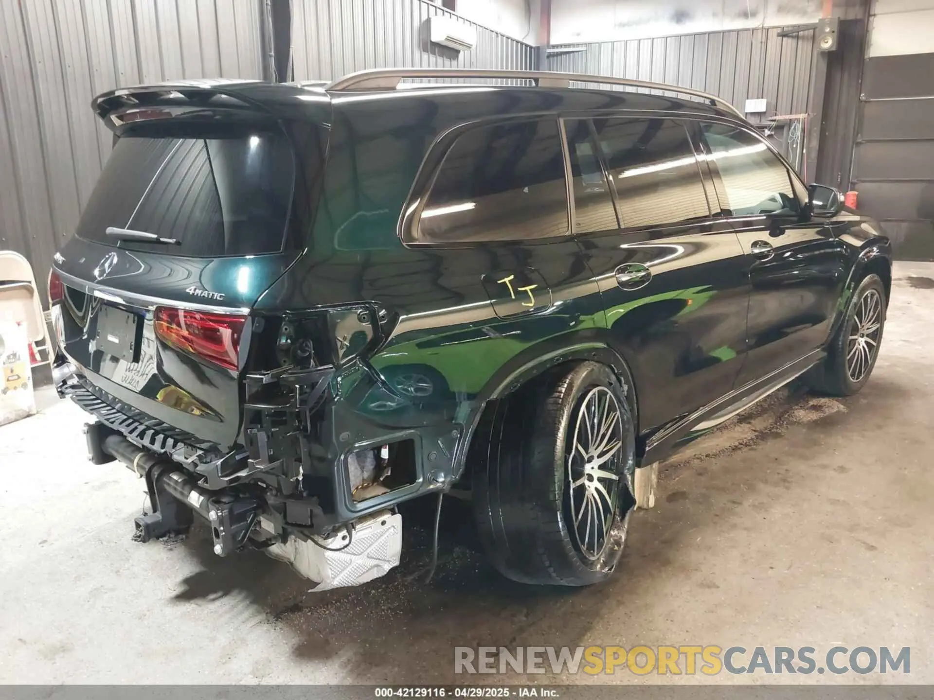 4 Photograph of a damaged car 4JGFF5KE7PA964853 MERCEDES-BENZ GLS 450 2023