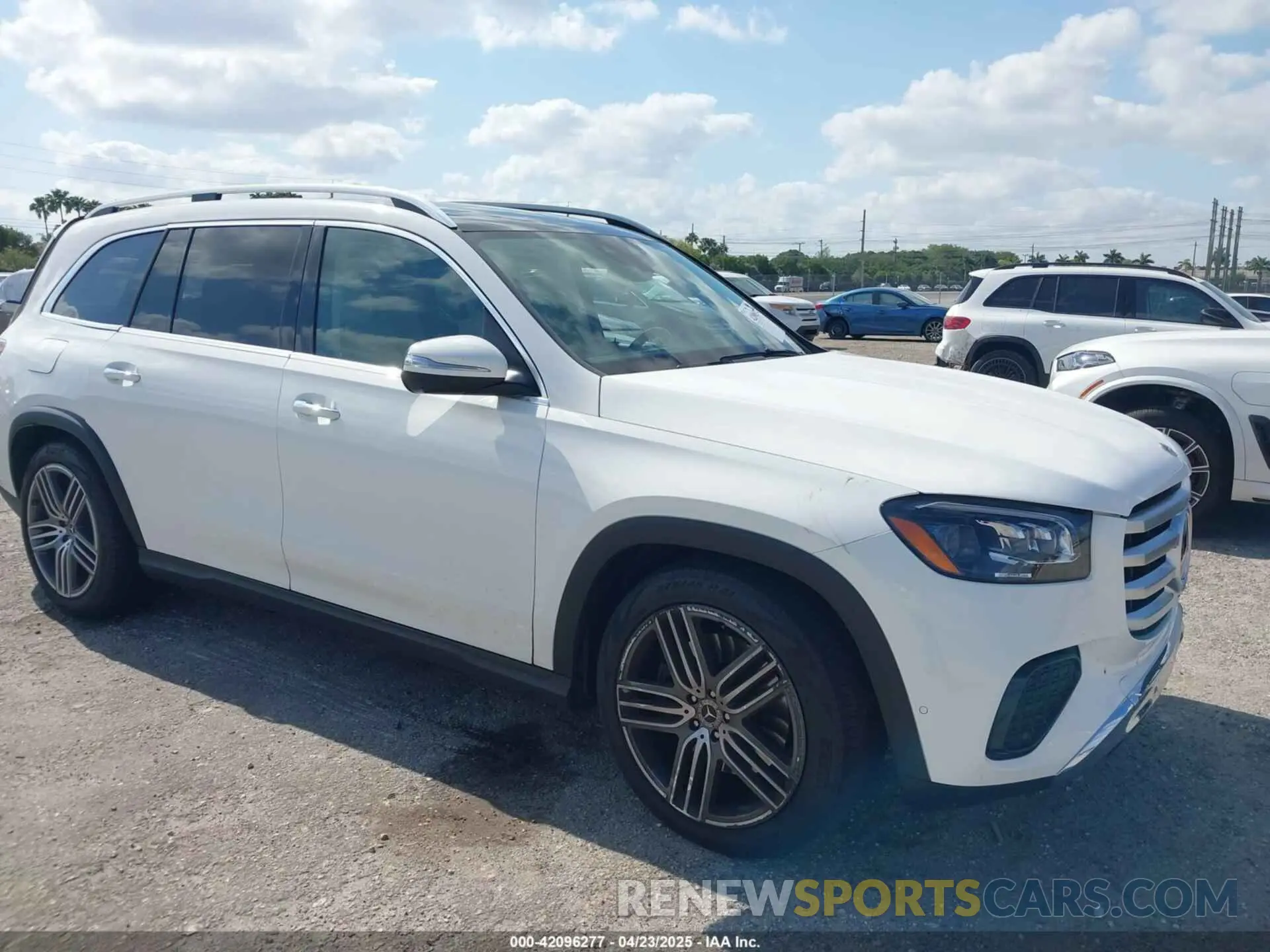 1 Photograph of a damaged car 4JGFF5KE0RB133823 MERCEDES-BENZ GLS 450 2024