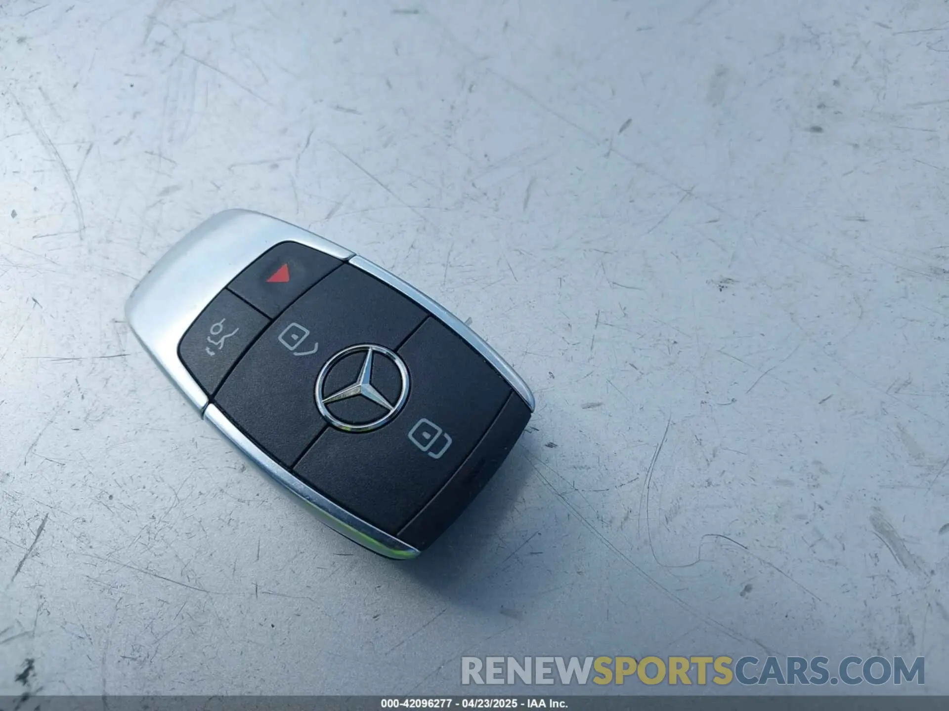 11 Photograph of a damaged car 4JGFF5KE0RB133823 MERCEDES-BENZ GLS 450 2024