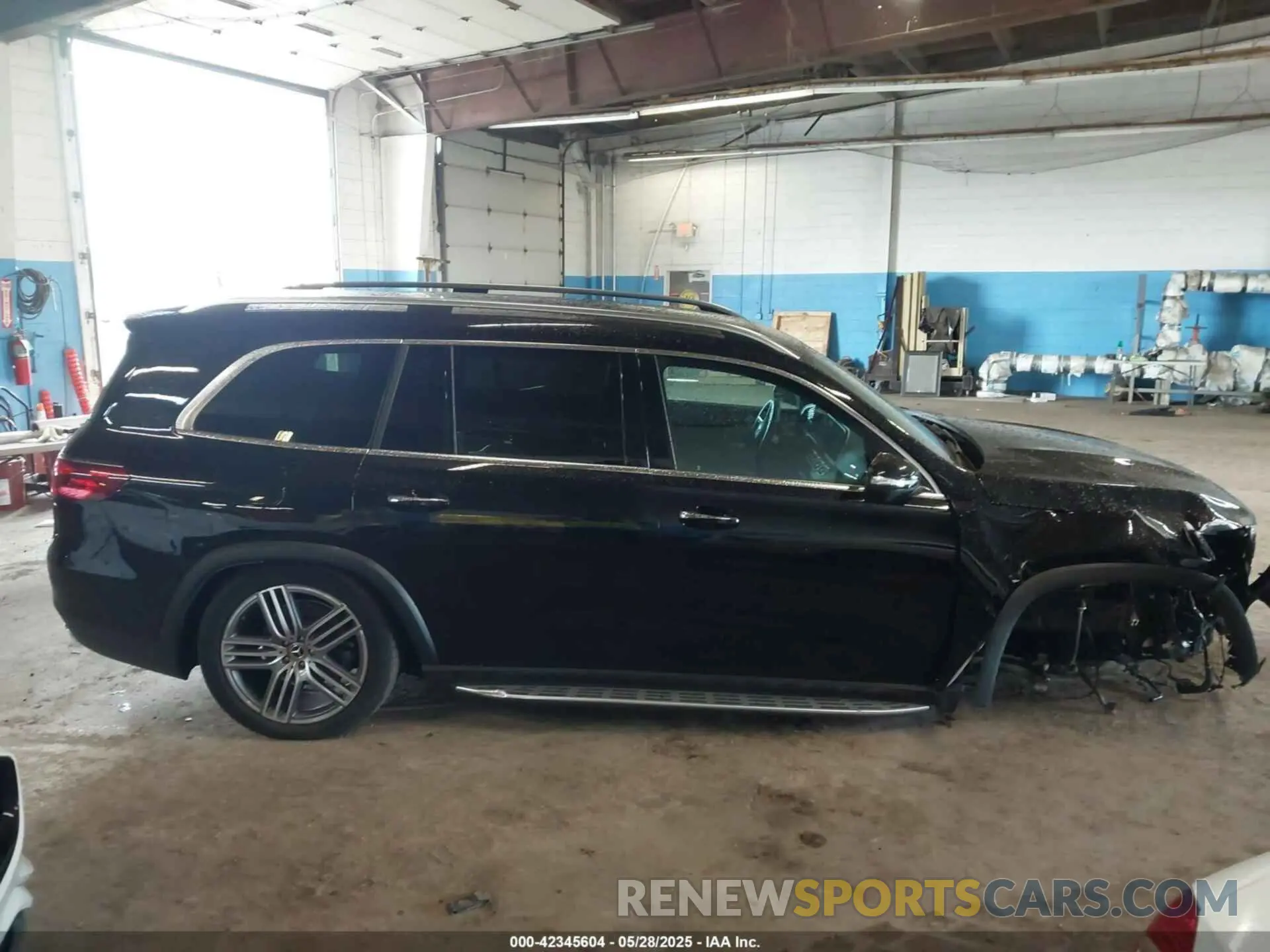 13 Photograph of a damaged car 4JGFF5KE4RB252412 MERCEDES-BENZ GLS 450 2024
