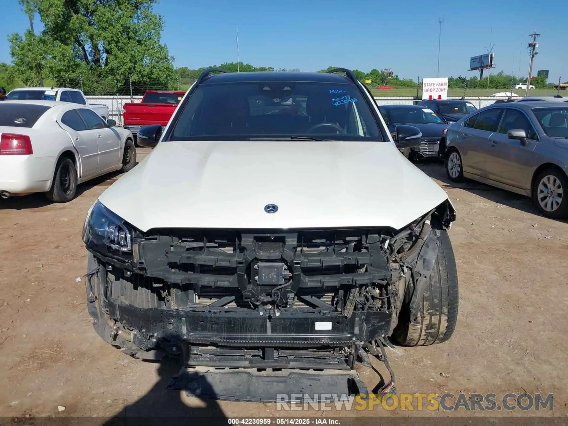 13 Photograph of a damaged car 4JGFF5KE7RB112158 MERCEDES-BENZ GLS 450 2024