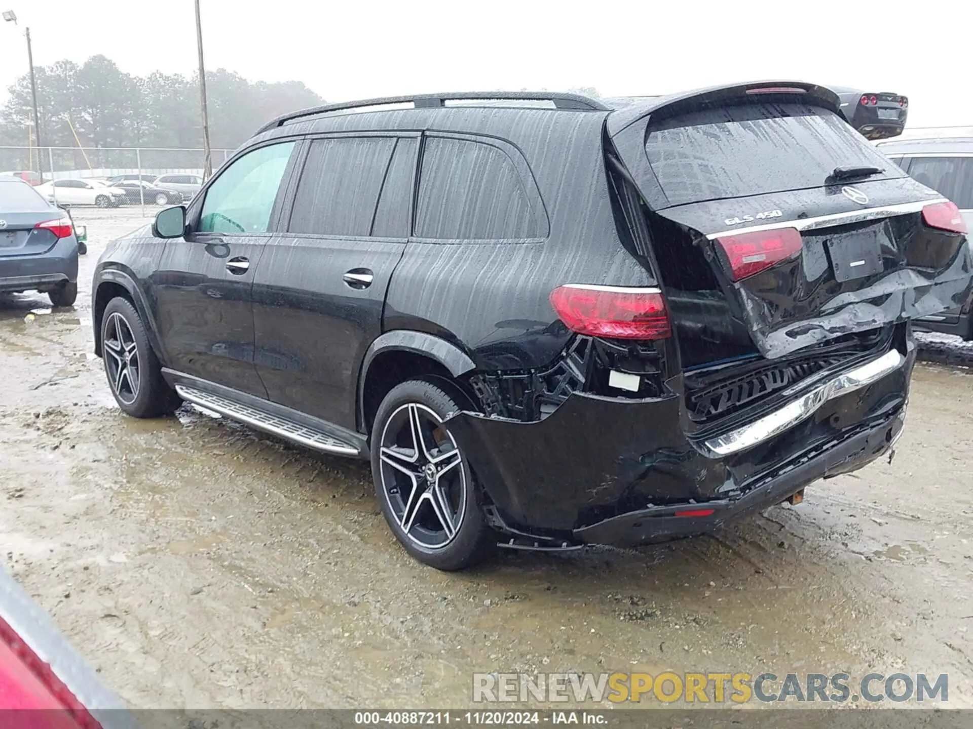 3 Photograph of a damaged car 4JGFF5KEXRB085487 MERCEDES-BENZ GLS 450 2024