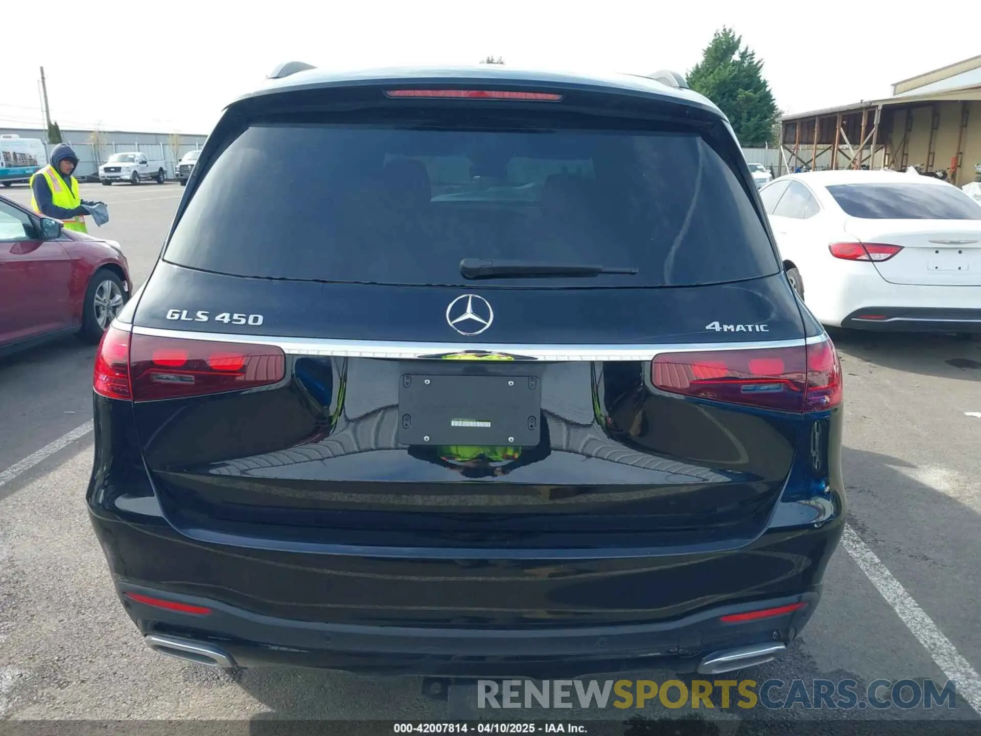 16 Photograph of a damaged car 4JGFF5KE1SB342204 MERCEDES-BENZ GLS 450 2025