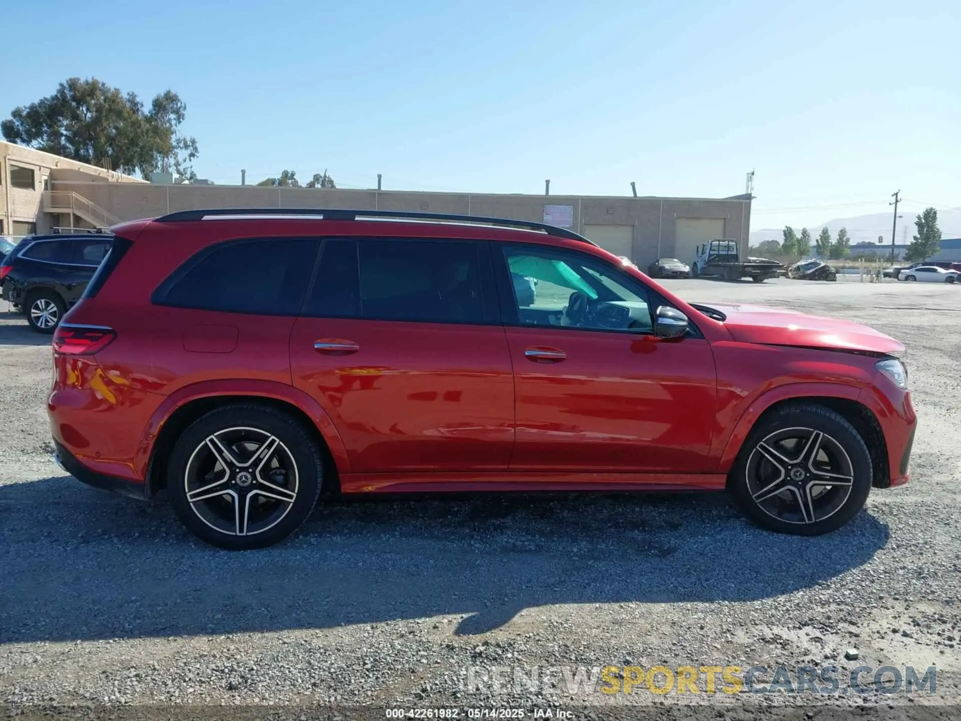 13 Photograph of a damaged car 4JGFF5KE5SB277759 MERCEDES-BENZ GLS 450 2025