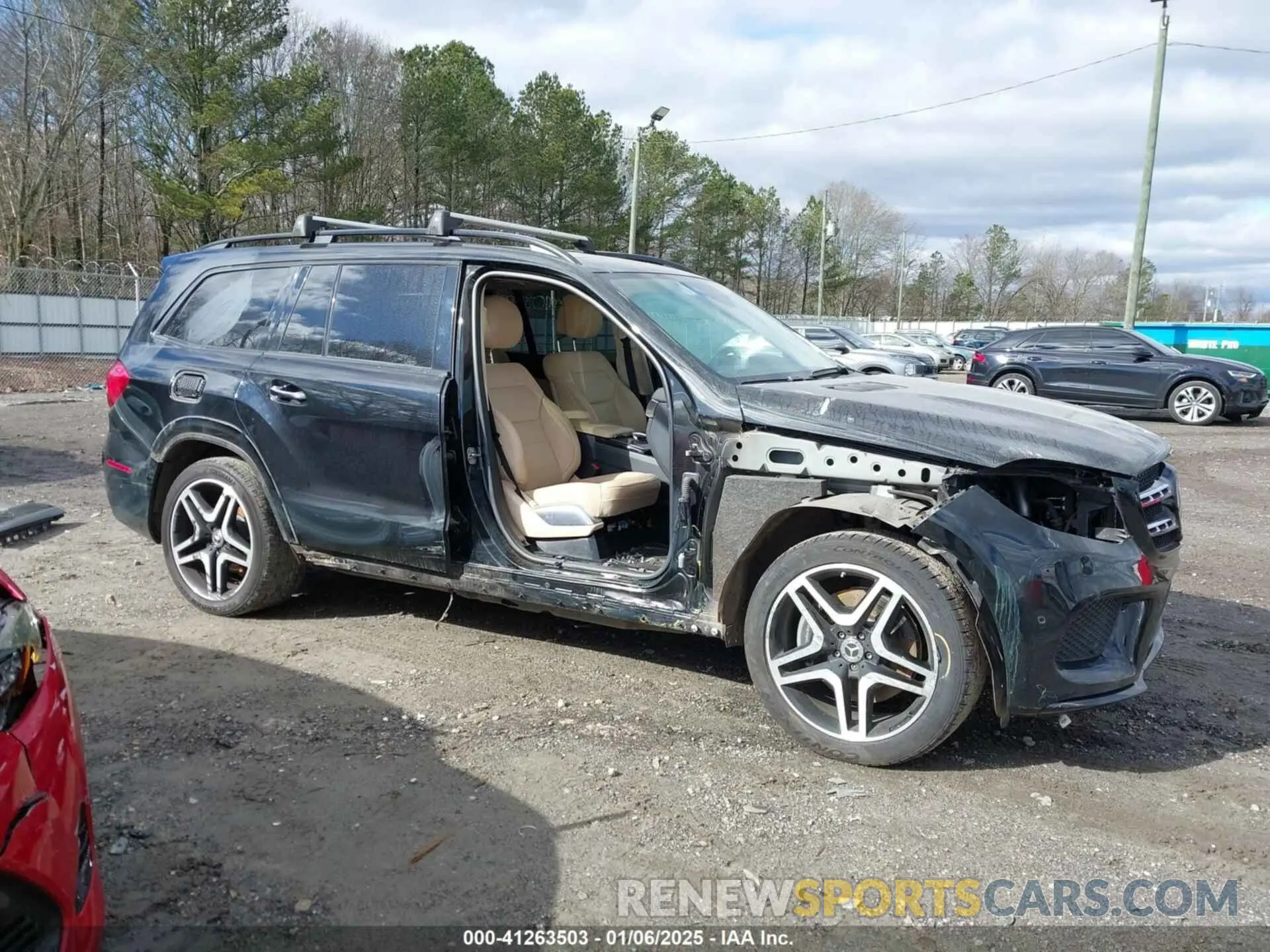 13 Photograph of a damaged car 4JGDF7DEXKB206377 MERCEDES-BENZ GLS 550 2019