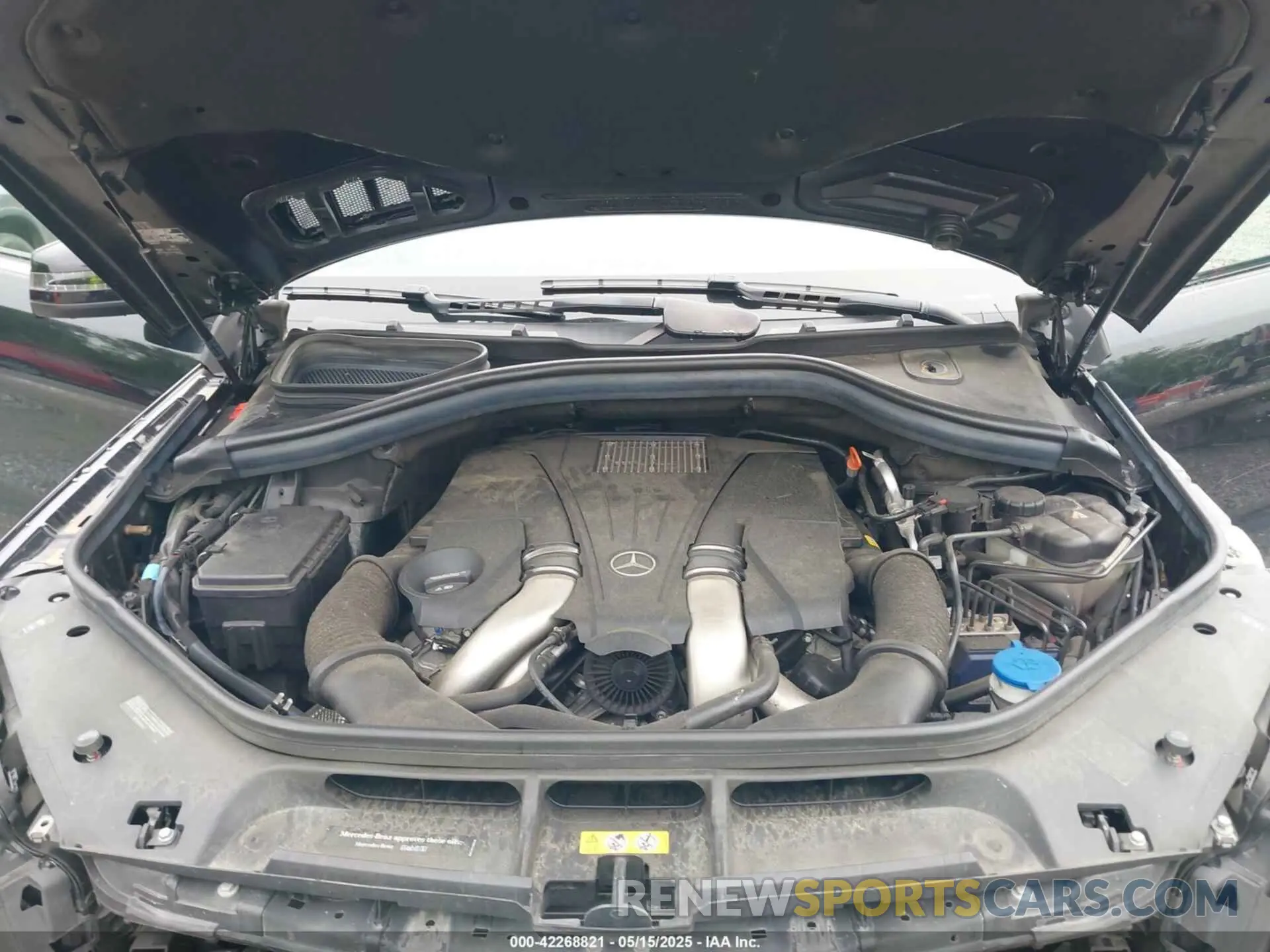 10 Photograph of a damaged car 4JGDF7DEXKB227987 MERCEDES-BENZ GLS 550 2019