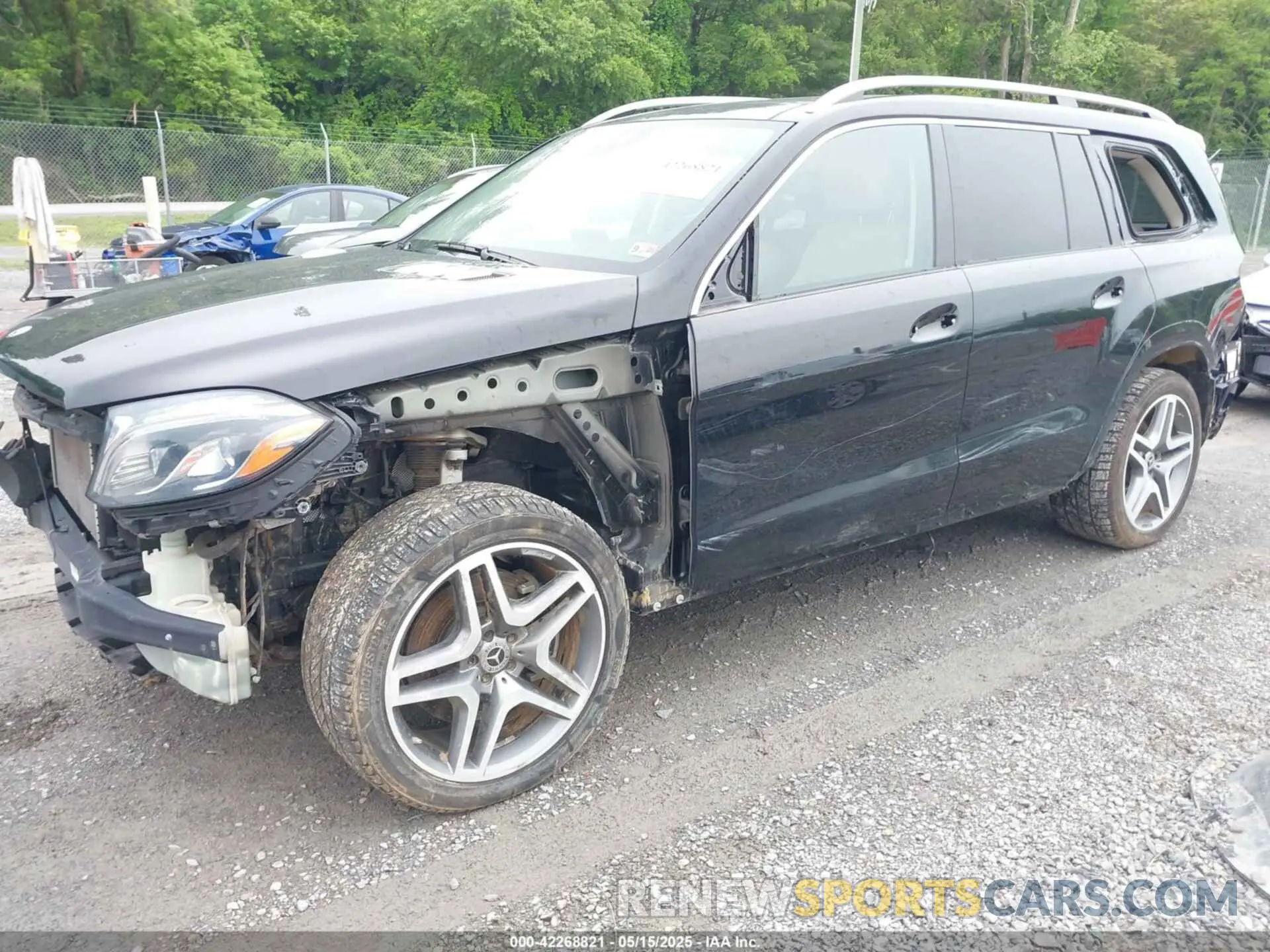 2 Photograph of a damaged car 4JGDF7DEXKB227987 MERCEDES-BENZ GLS 550 2019