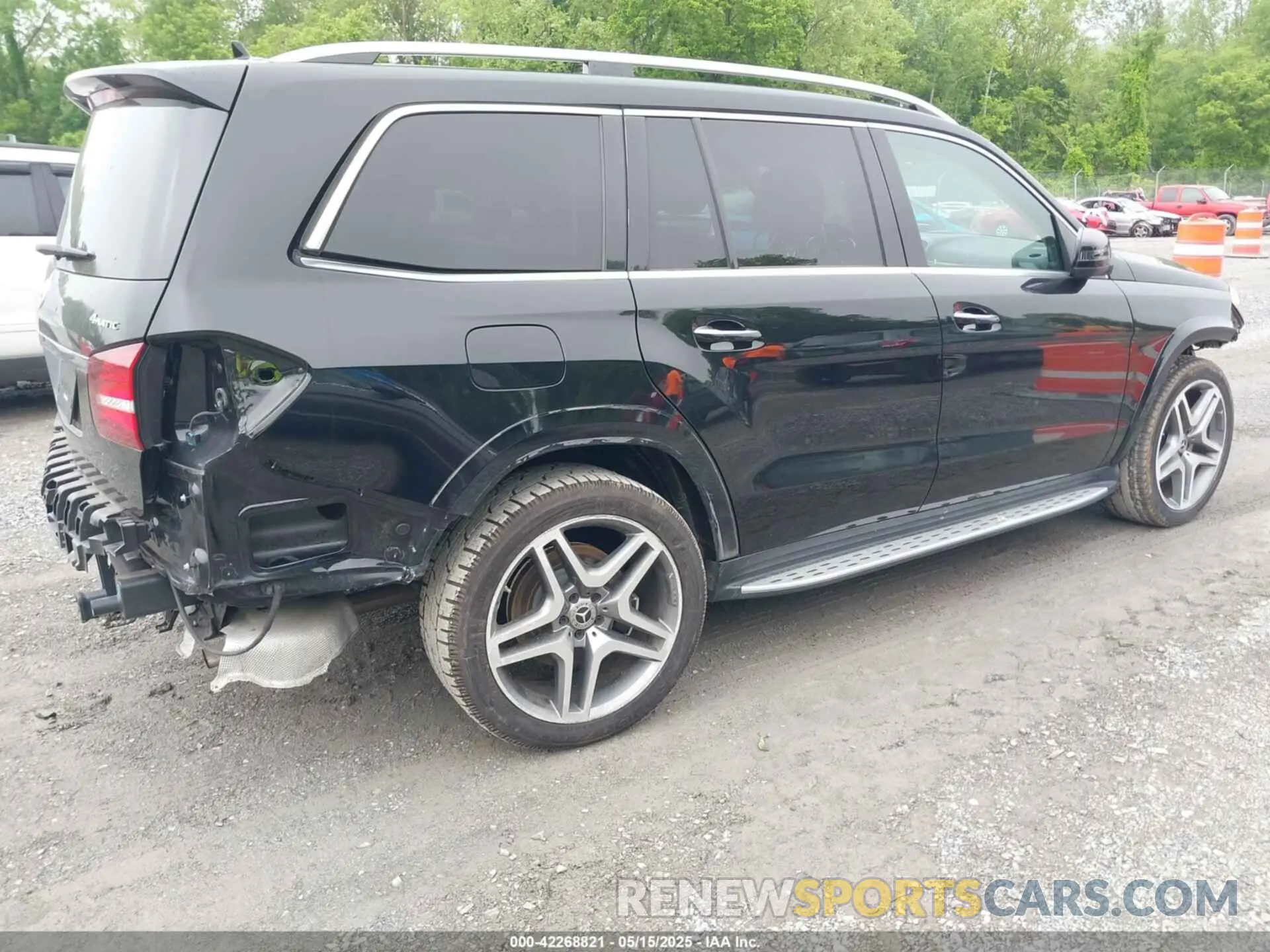 4 Photograph of a damaged car 4JGDF7DEXKB227987 MERCEDES-BENZ GLS 550 2019