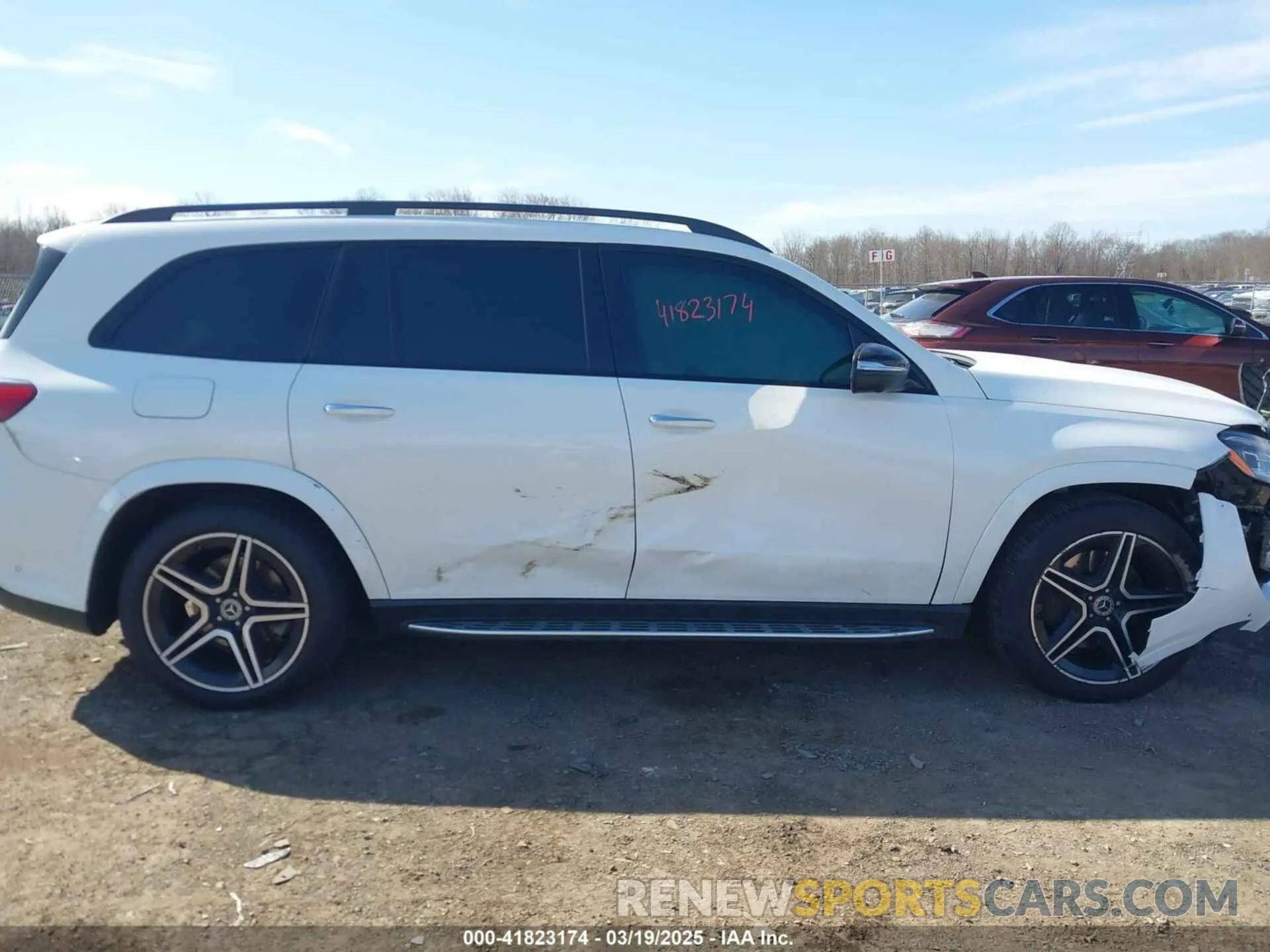 13 Photograph of a damaged car 4JGFF8GE9MA566937 MERCEDES-BENZ GLS 580 2021