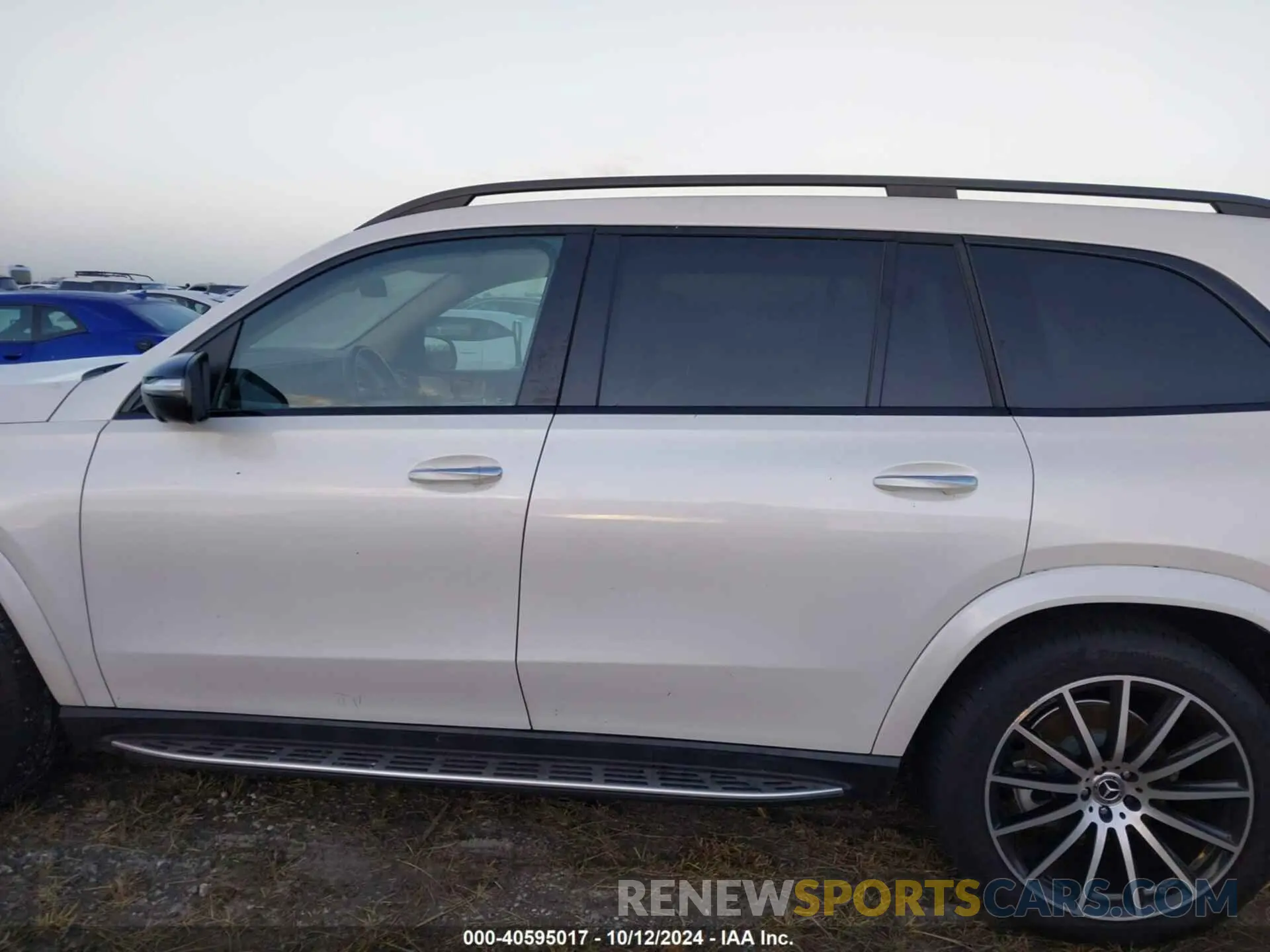 14 Photograph of a damaged car 4JGFF8GE0PA994769 MERCEDES-BENZ GLS 580 2023