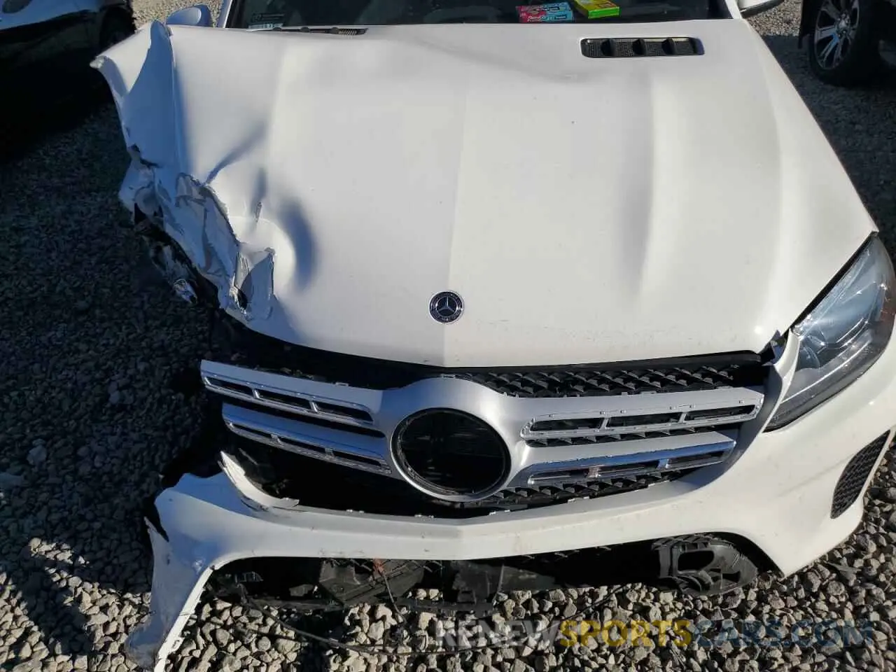 11 Photograph of a damaged car 4JGDF6EE2KB227622 MERCEDES-BENZ GLS-CLASS 2019