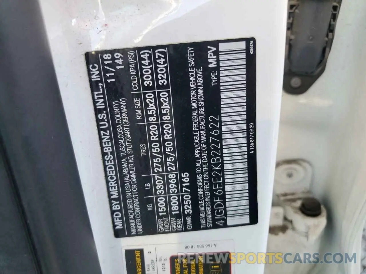 12 Photograph of a damaged car 4JGDF6EE2KB227622 MERCEDES-BENZ GLS-CLASS 2019