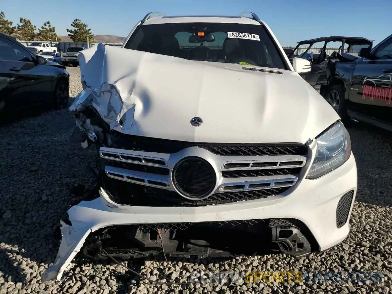 5 Photograph of a damaged car 4JGDF6EE2KB227622 MERCEDES-BENZ GLS-CLASS 2019