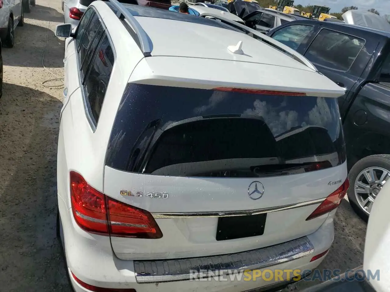 6 Photograph of a damaged car 4JGDF6EE3KB213843 MERCEDES-BENZ GLS-CLASS 2019