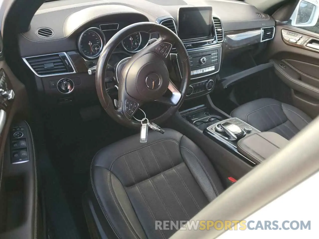 8 Photograph of a damaged car 4JGDF6EE3KB213843 MERCEDES-BENZ GLS-CLASS 2019