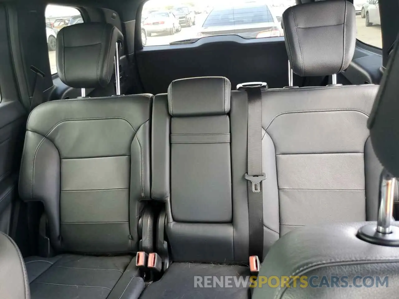 10 Photograph of a damaged car 4JGDF6EE3KB216564 MERCEDES-BENZ GLS-CLASS 2019