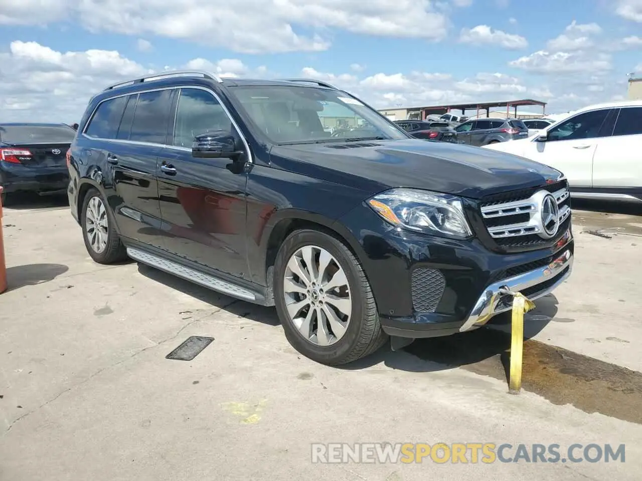4 Photograph of a damaged car 4JGDF6EE3KB216564 MERCEDES-BENZ GLS-CLASS 2019